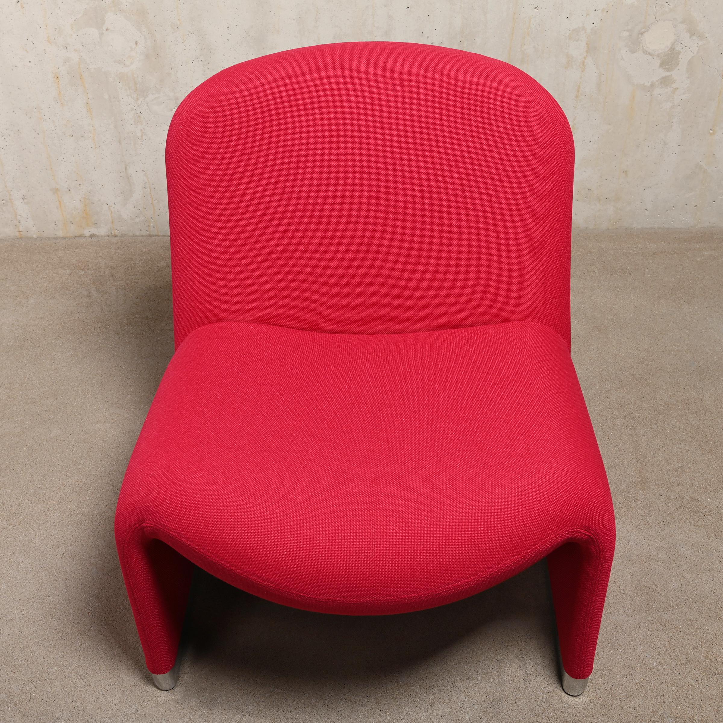 Giancarlo Piretti Alky Lounge Chair in Red / Magenta Fabric for Anonima Castelli 1