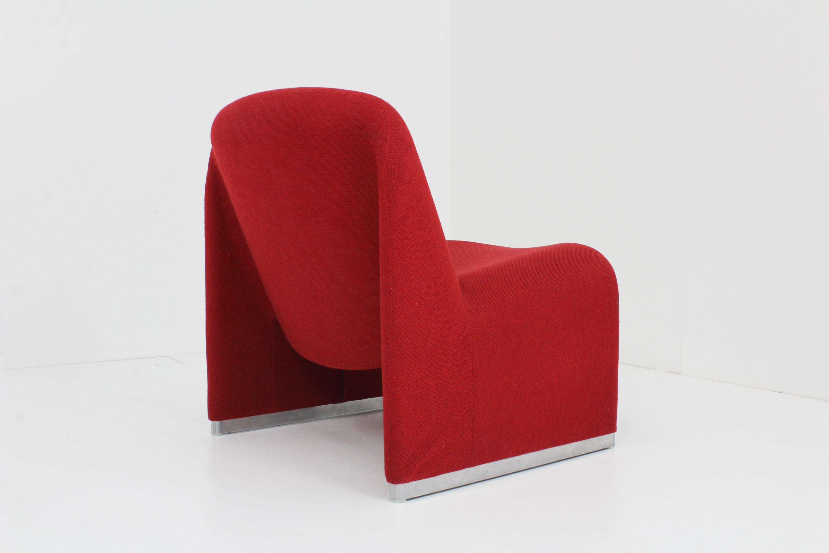 Giancarlo Piretti Alky Lounge Chair in Red / Magenta Fabric for Anonima Castelli 2