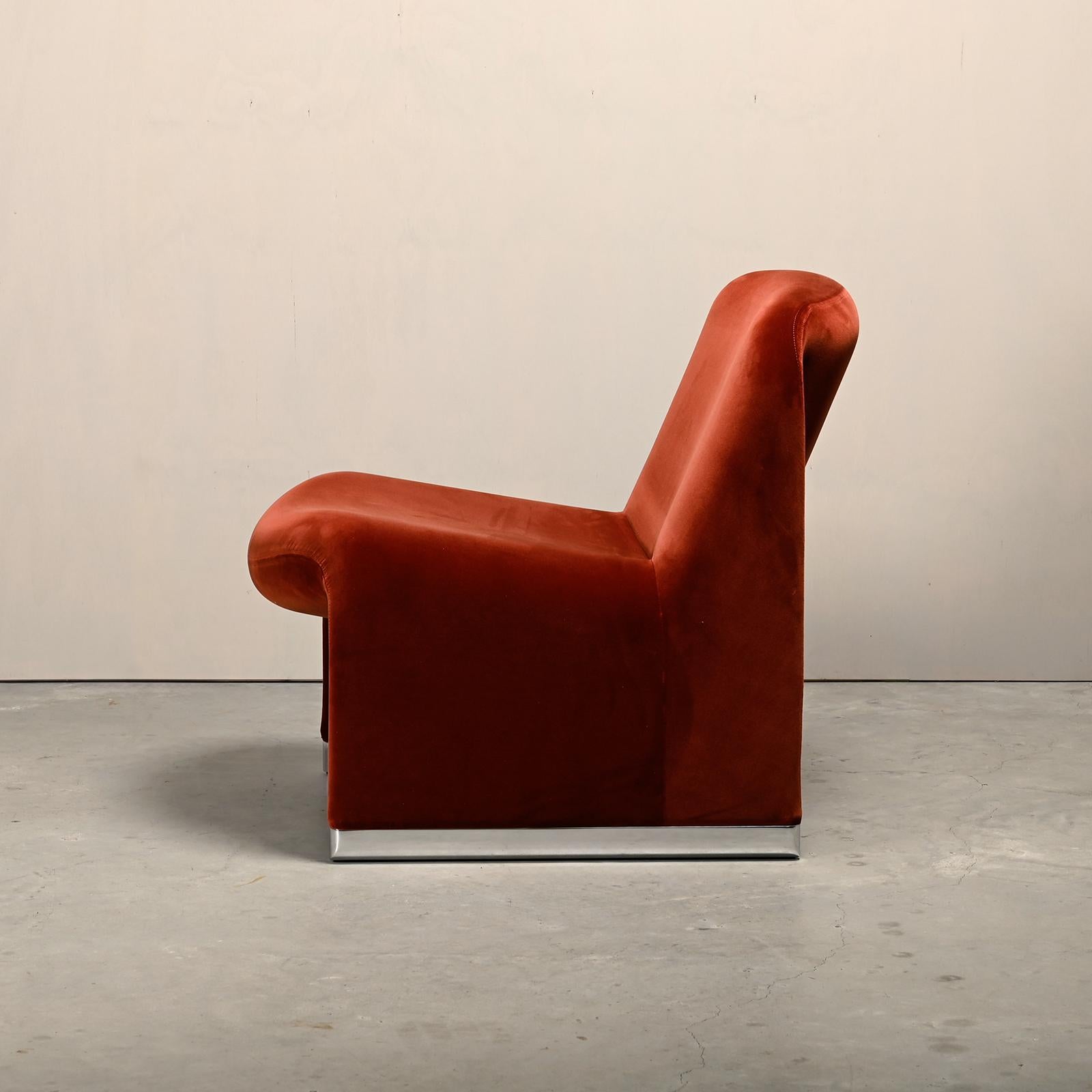 Giancarlo Piretti Alky Lounge Chair in Rust Velvet for Anonima Castelli, Italy in vendita 1