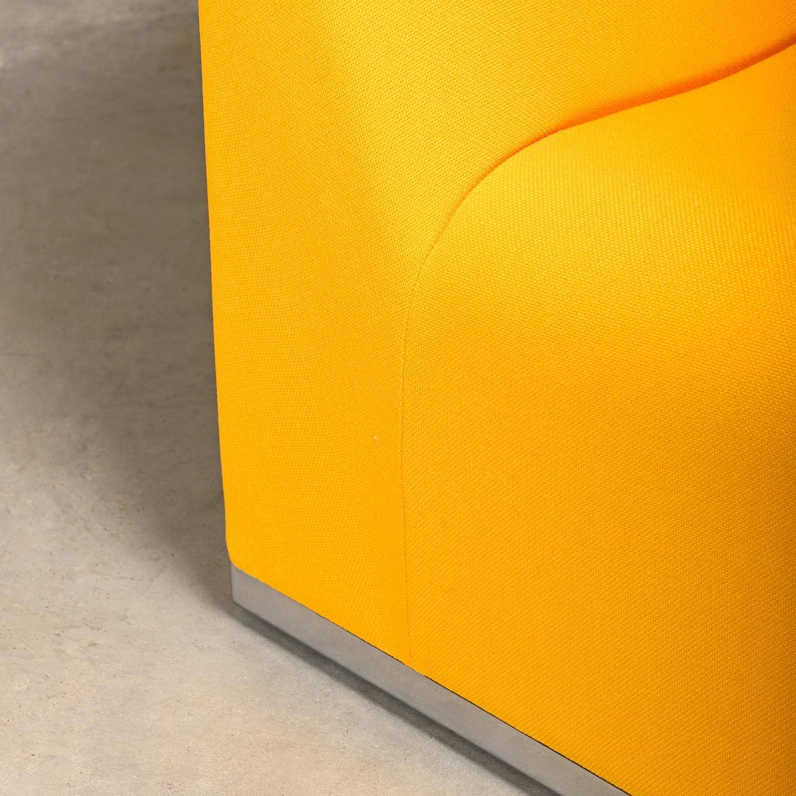Chaise longue Alky de Giancarlo Piretti en tissu jaune pour Anonima Castelli en vente 6