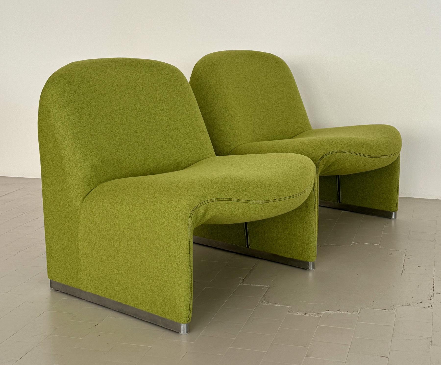 Giancarlo Piretti Alky Lounge Stühle aus grünem Stoff, 2er Set im Angebot 3