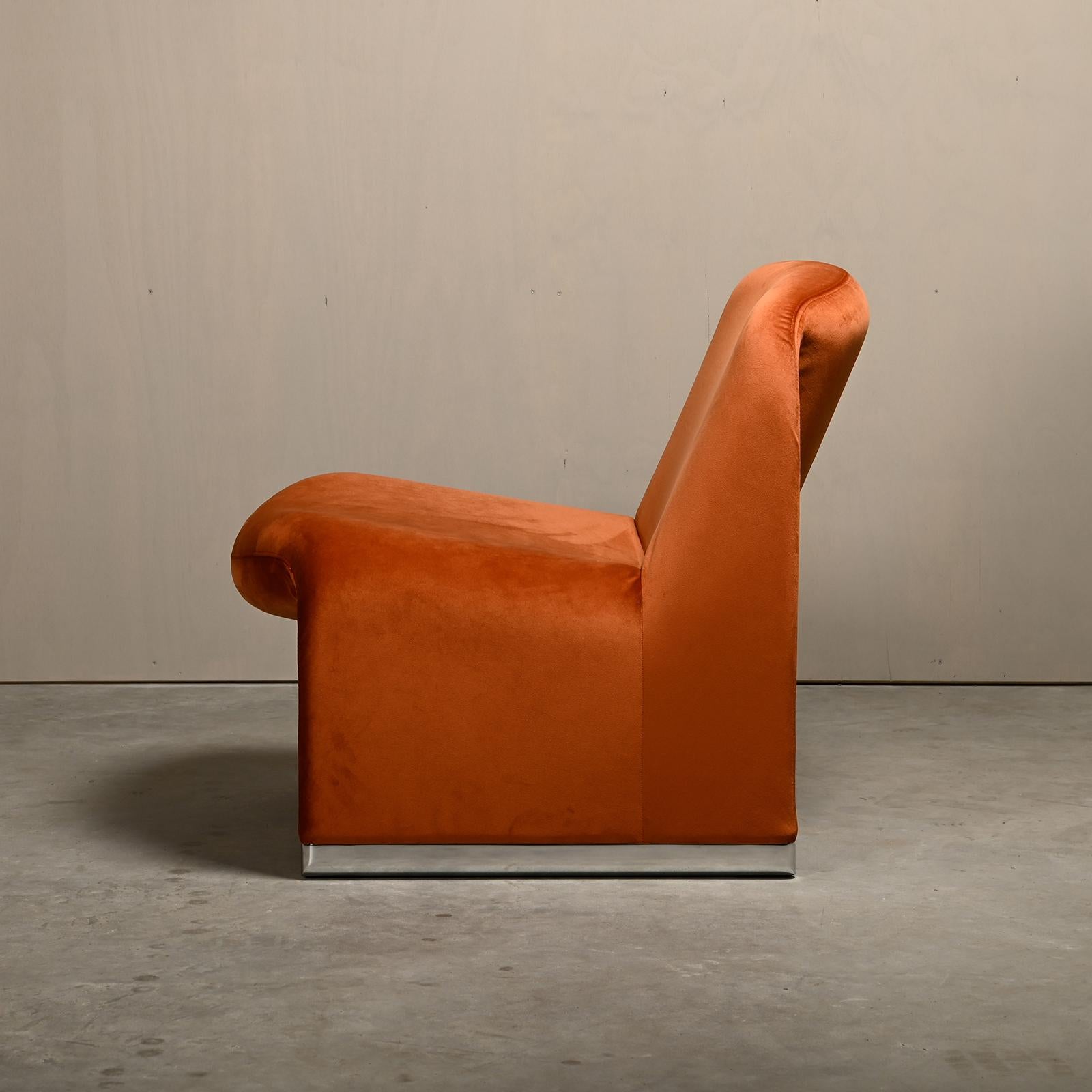 Mid-Century Modern Giancarlo Piretti Alky Pair Lounge Chair in Brown Velvet for Castelli, Italy For Sale