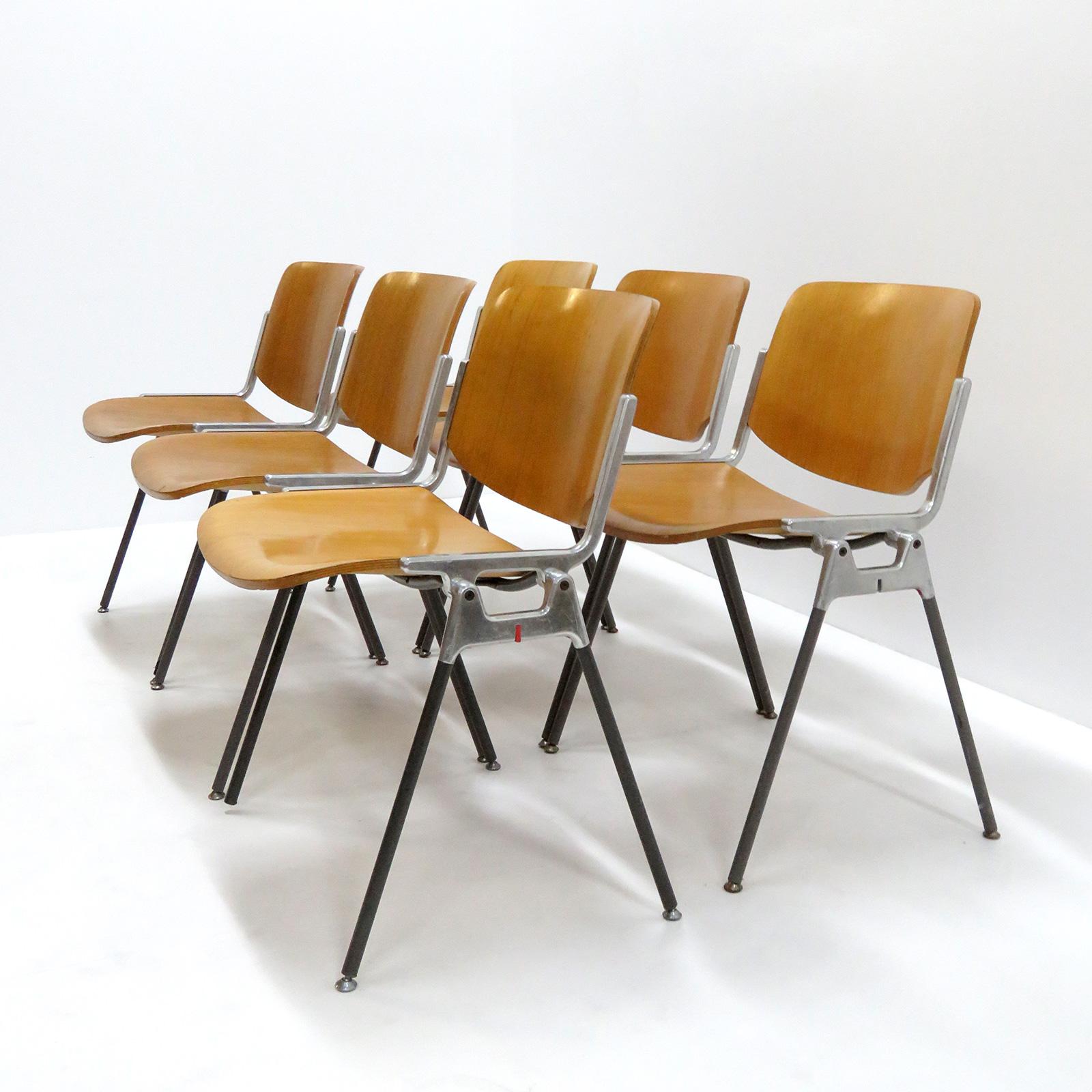 Giancarlo Piretti Chairs Model DSC 106 3