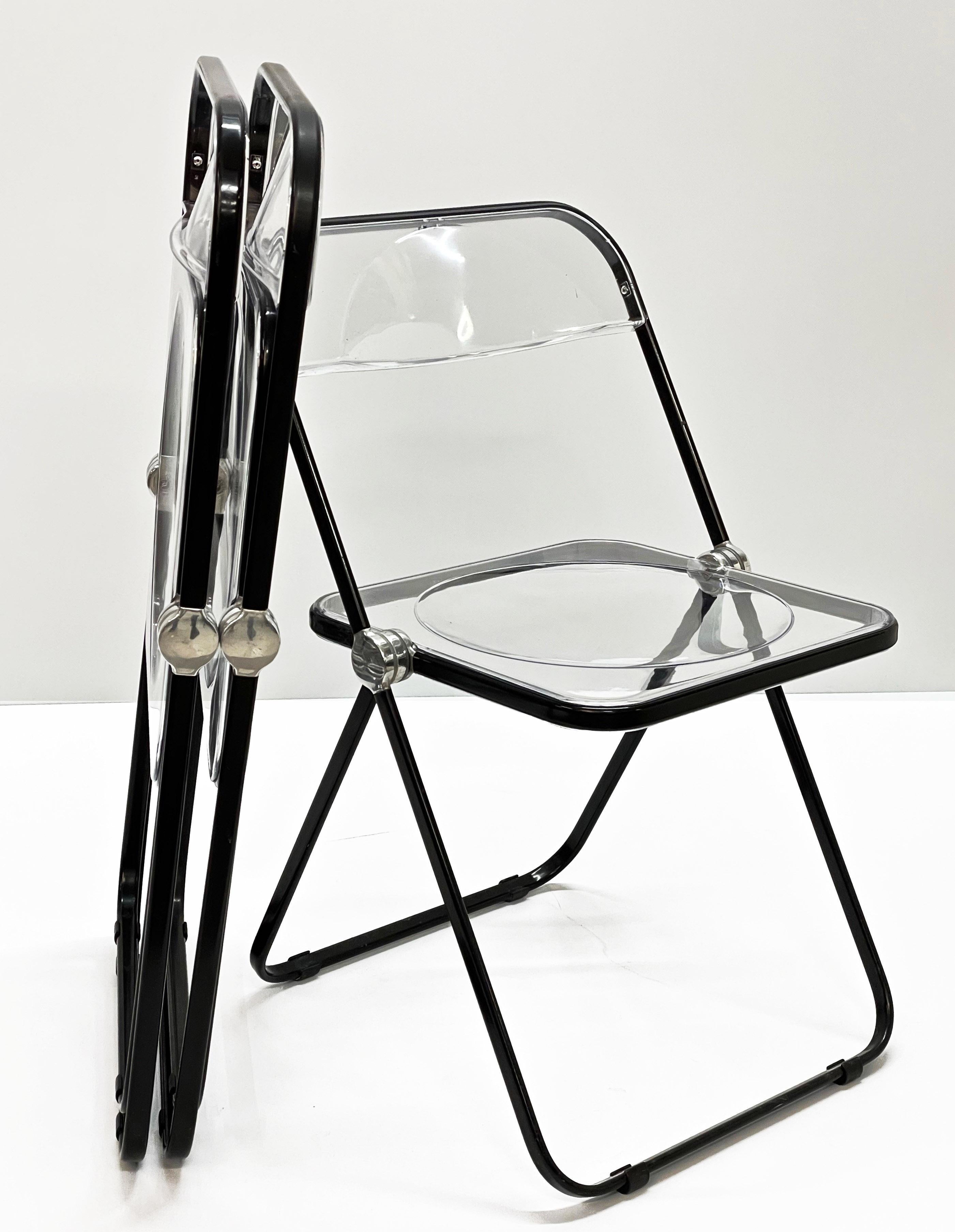 Chaise pliante italienne « Plia » en lucite transparente de Giancarlo Piretti pour Castelli, 1970 6