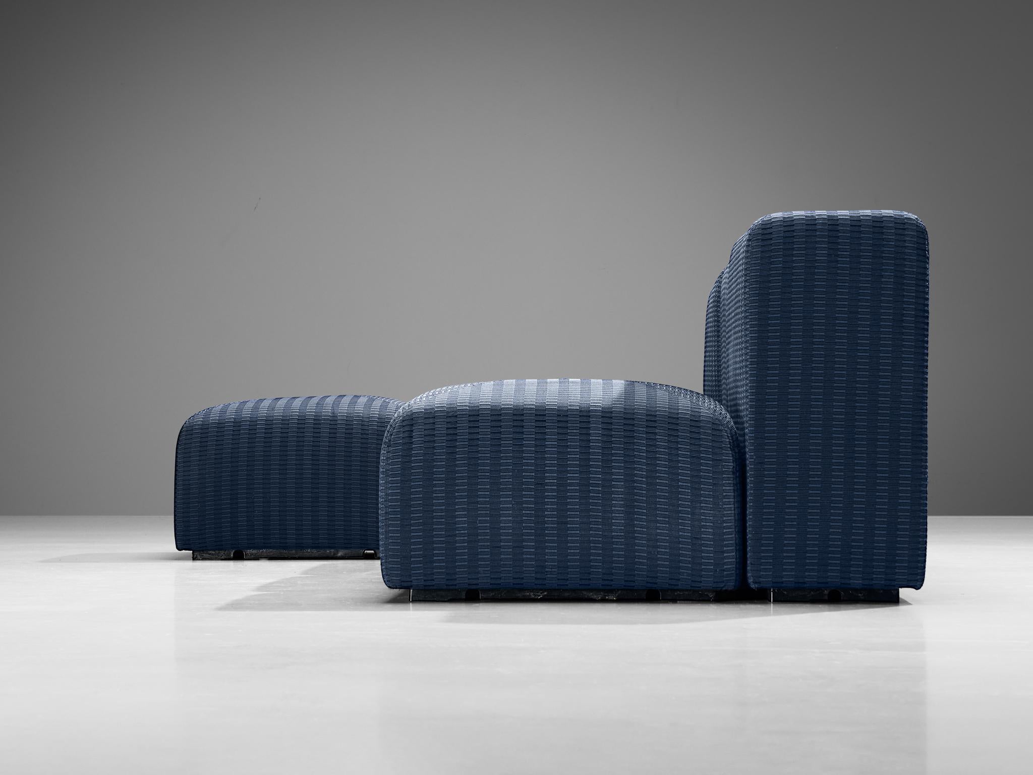 Giancarlo Piretti für Anonima Castelli 'Sistema 61' Sechsteiliges Sofa in Blau  (Stoff) im Angebot