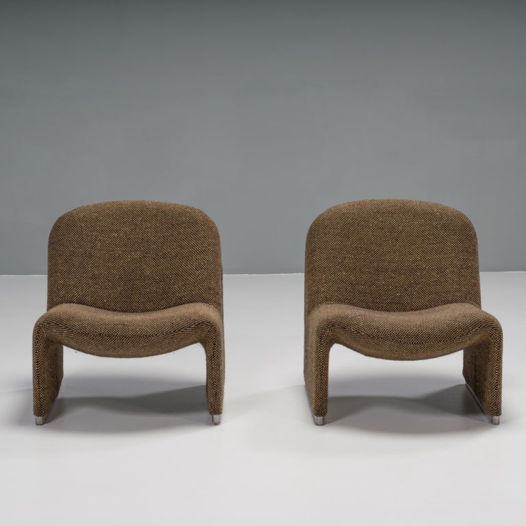 Mid-Century Modern Giancarlo Piretti for Artifort Brown Tweed Alky Chairs, 1970s, Set of 2 For Sale