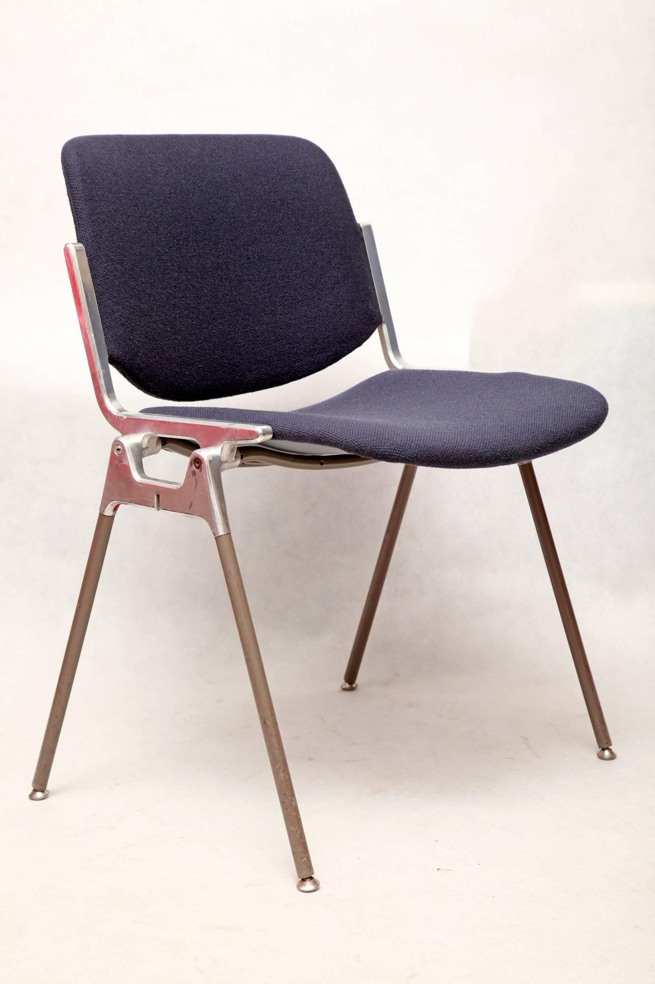 Set of six DSC 106 Rainbow stacking chairs, designed in 1965 with original navy blue fabric, perfect for use as dining chairs and office chairs. Frame polished aluminium, the legs are coated in plastic. Original upholstery is in very good vintage