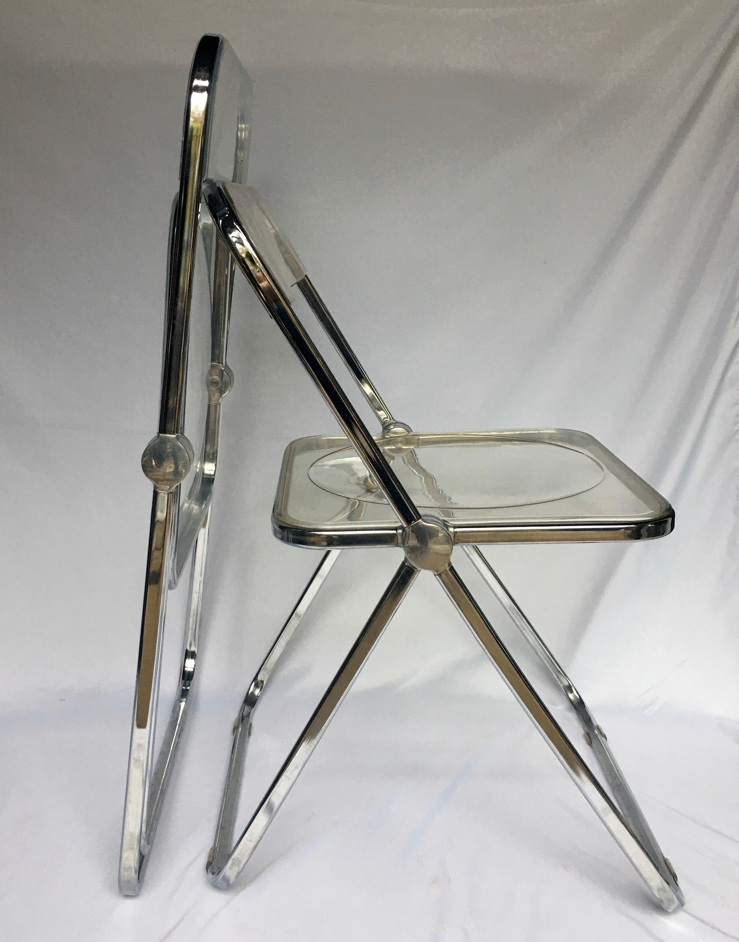 Giancarlo Piretti for Castelli Modern Plia Lucite Folding Dining Chairs, Italy In Good Condition In Lambertville, NJ