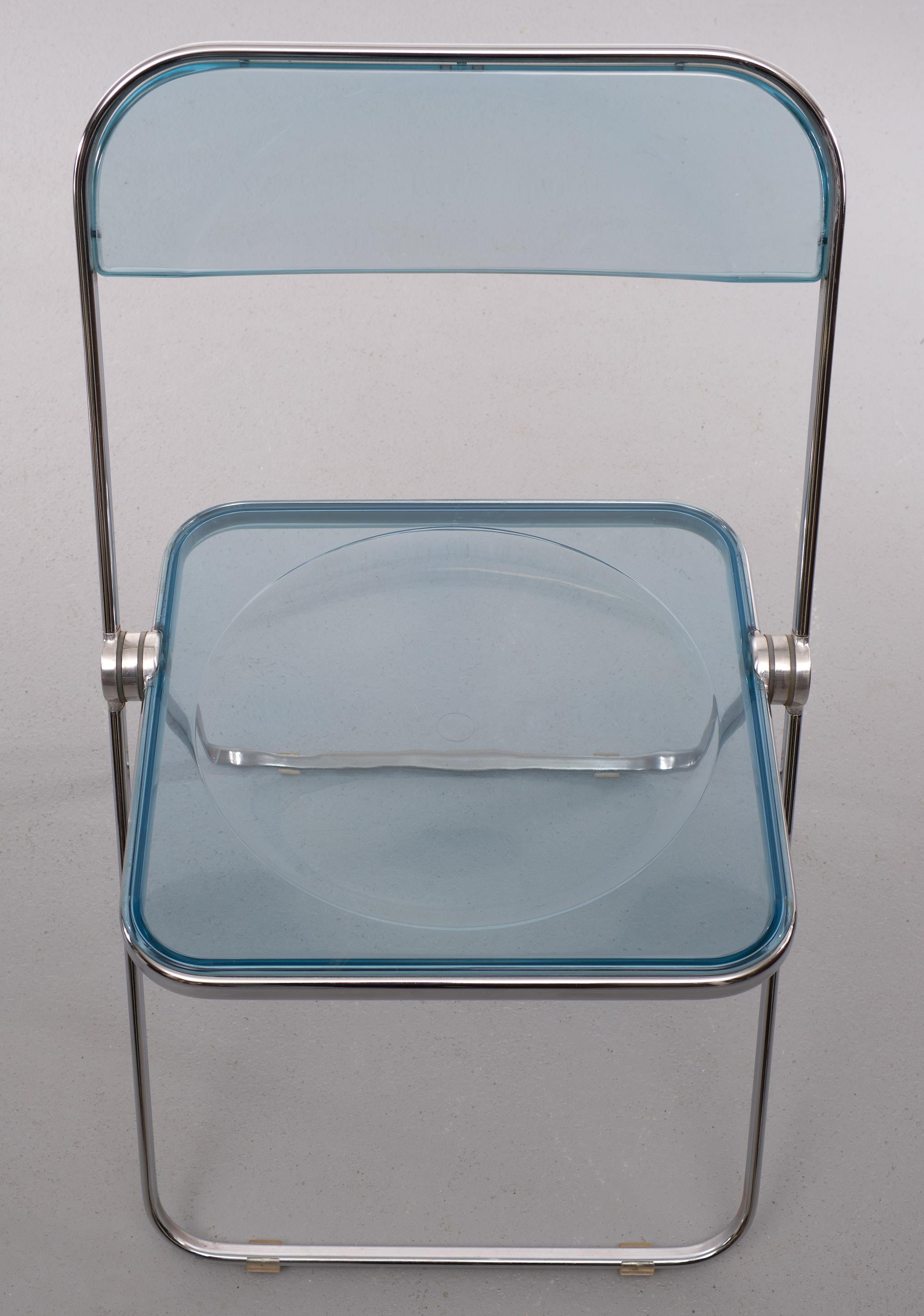 Mid-20th Century Giancarlo Piretti for Castelli 'Plia' Chair, Italy  Blue color 