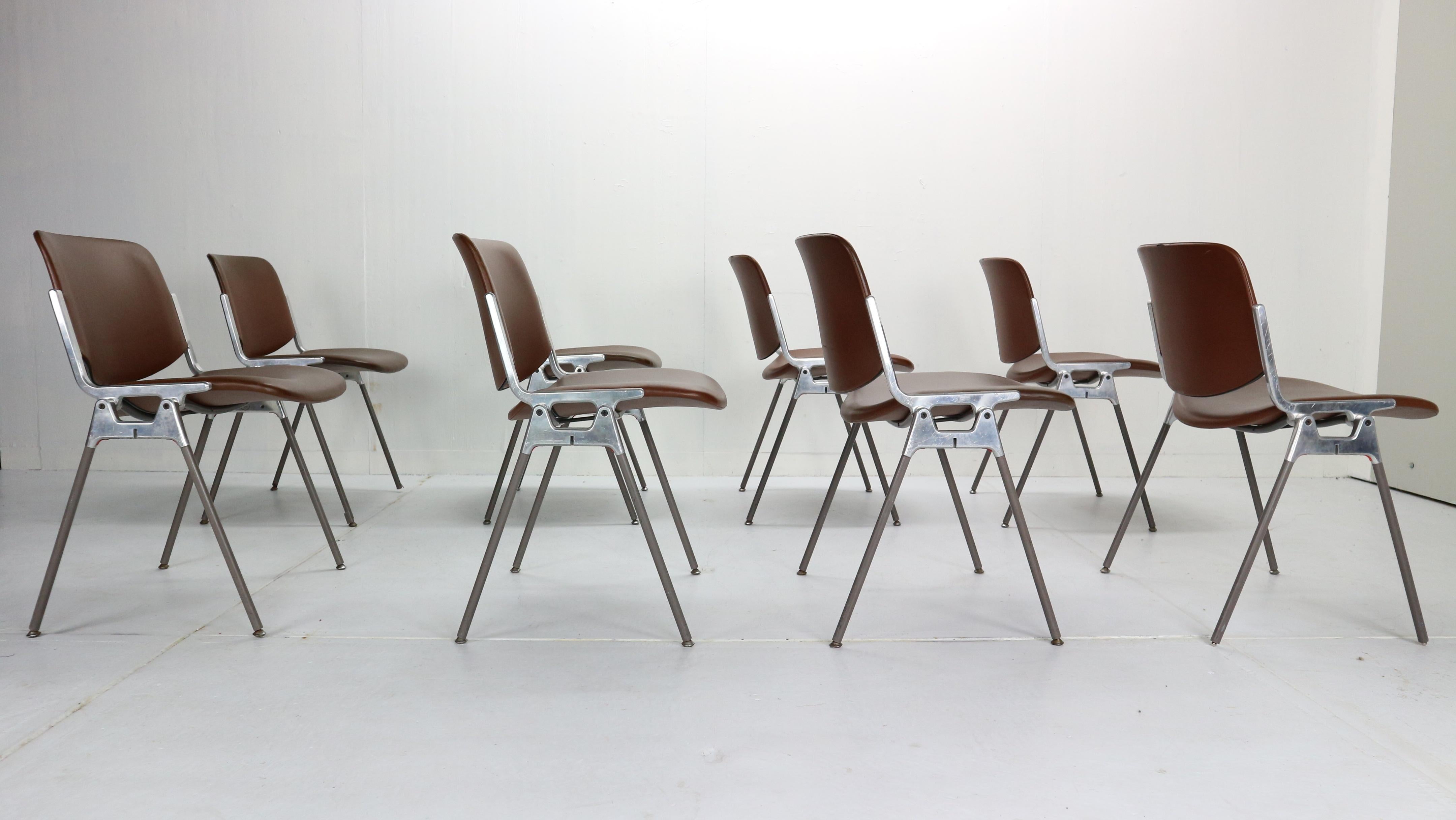 Giancarlo Piretti for Castelli Set of 8 Dinning Chairs 