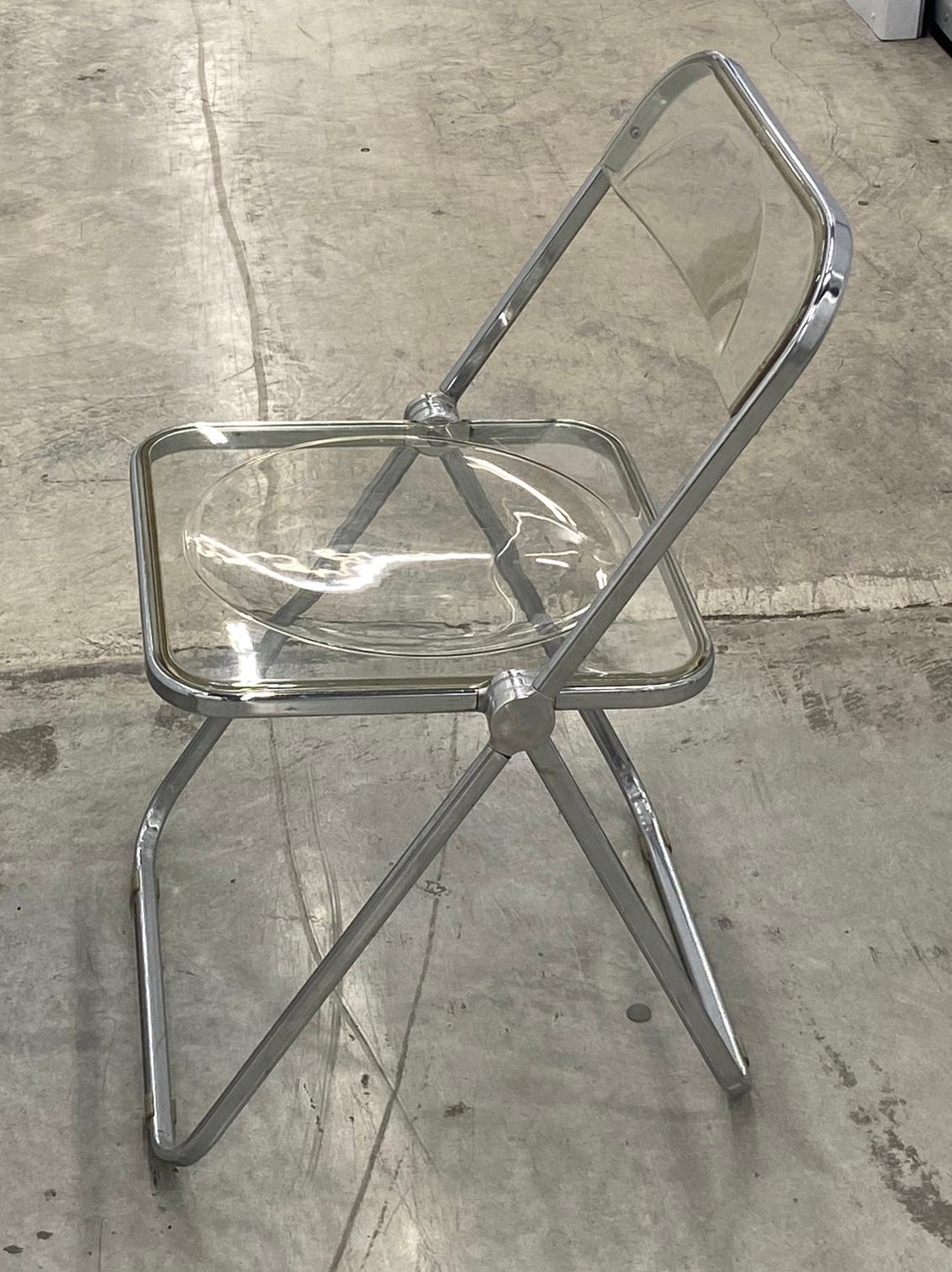 Giancarlo Piretti Lucite-Klappstühle „Plia“ für Castelli, Italien, 1970er Jahre (Italienisch) im Angebot