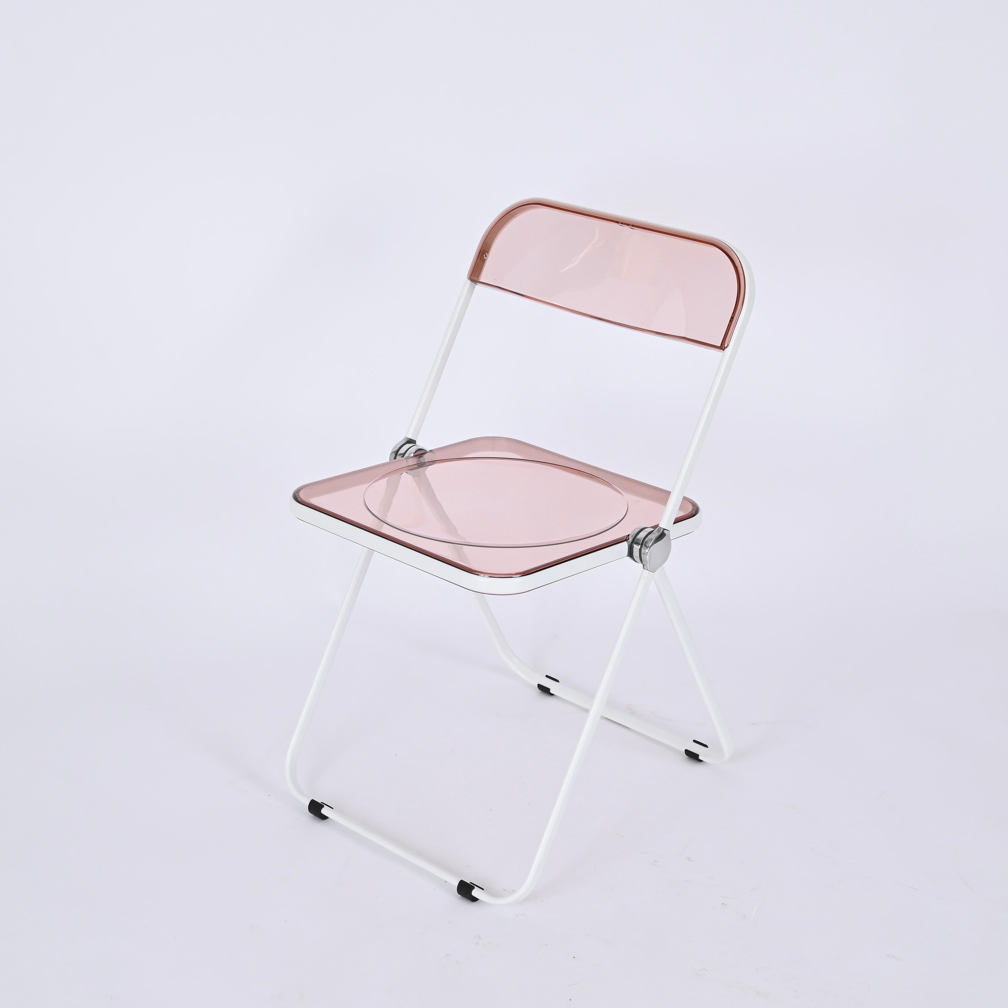 Giancarlo Piretti Lucite Pink and White Folding Plia Chairs for Castelli, 1970s For Sale 4
