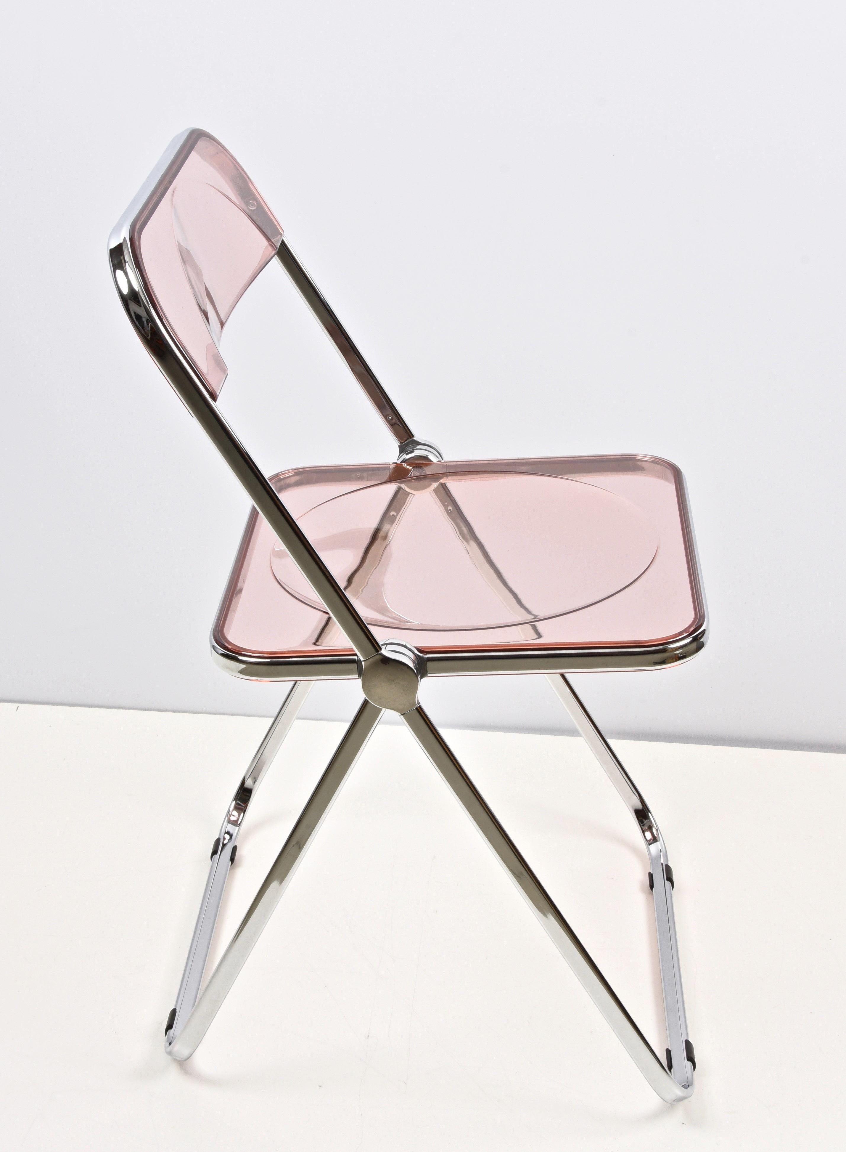 Giancarlo Piretti, klappbarer italienischer Stuhl „Plia“ aus Lucite in Rosa für Castelli, 1970er Jahre im Angebot 9