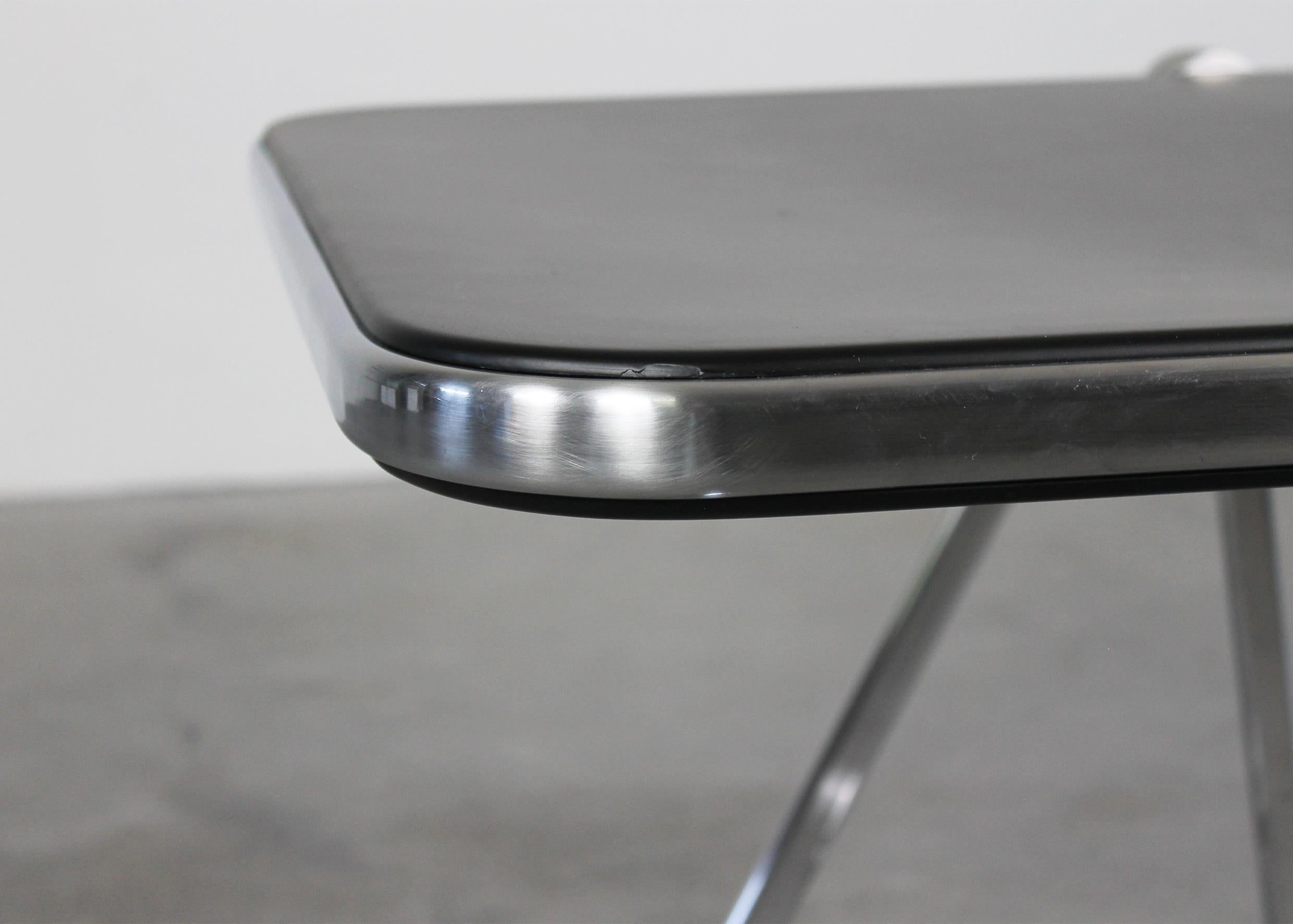 Giancarlo Piretti Platone Folding Table in Steel and Black Polyurethane 1970s  In Good Condition For Sale In Montecatini Terme, IT