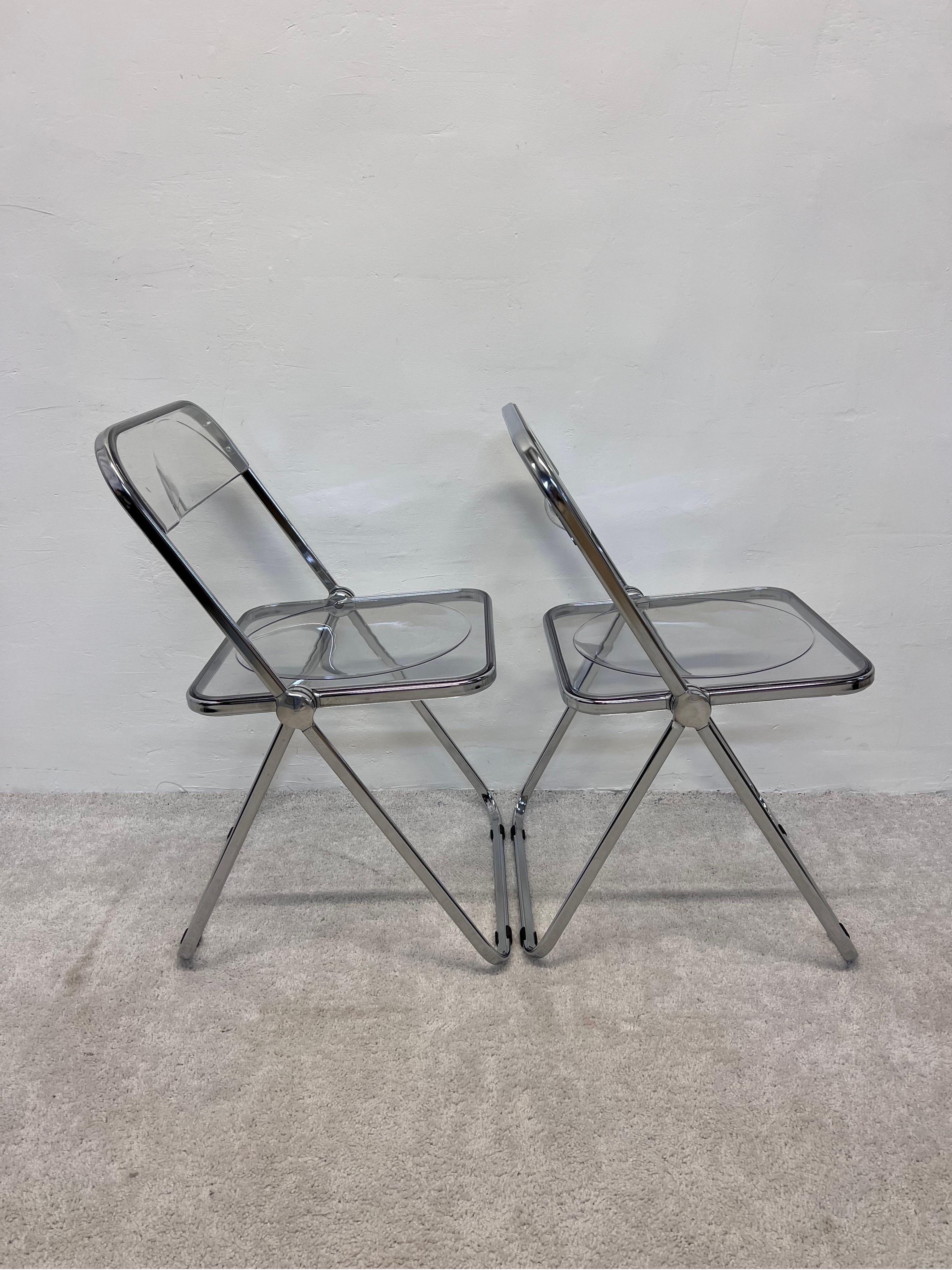 Mid-Century Modern Giancarlo Piretti Plia Folding Chairs for Castelli - set of Two