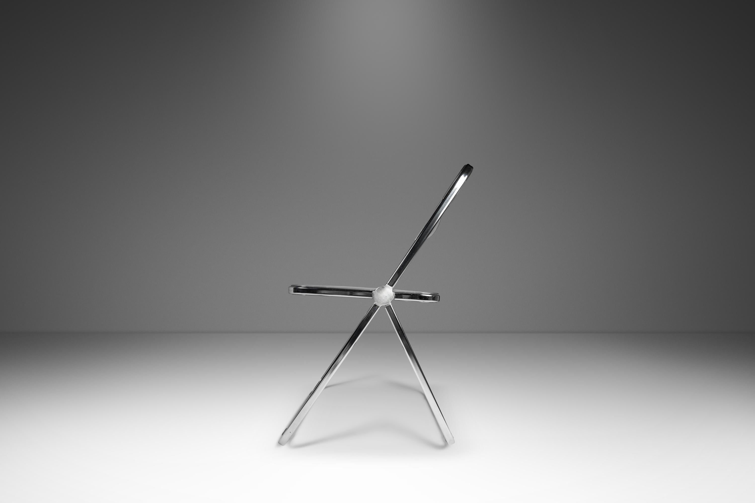 Modern Giancarlo Piretti Plia Lucite & Chrome Folding Chair for Anonima Castelli, 1970s For Sale