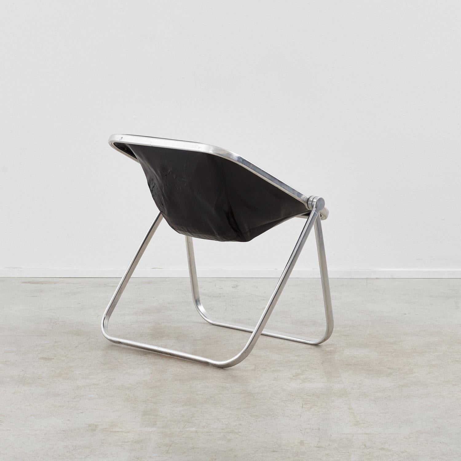Italian Giancarlo Piretti Plona chair Anonima for Castelli - Italy, 1969. Pair available For Sale