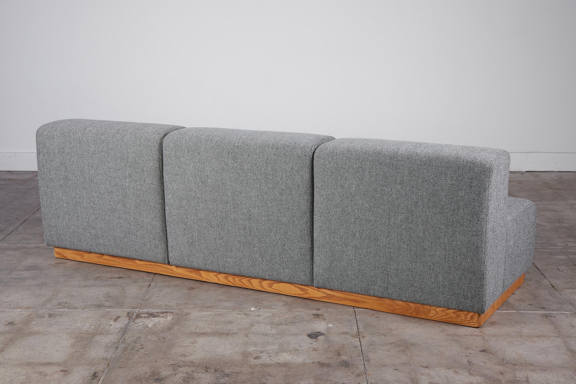 American Giancarlo Piretti Style Modern Cubic Three Seater Sofa For Sale