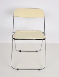 Giancarlo Piretti White "Plia" Italian Folding Chair for Castelli, 1970s