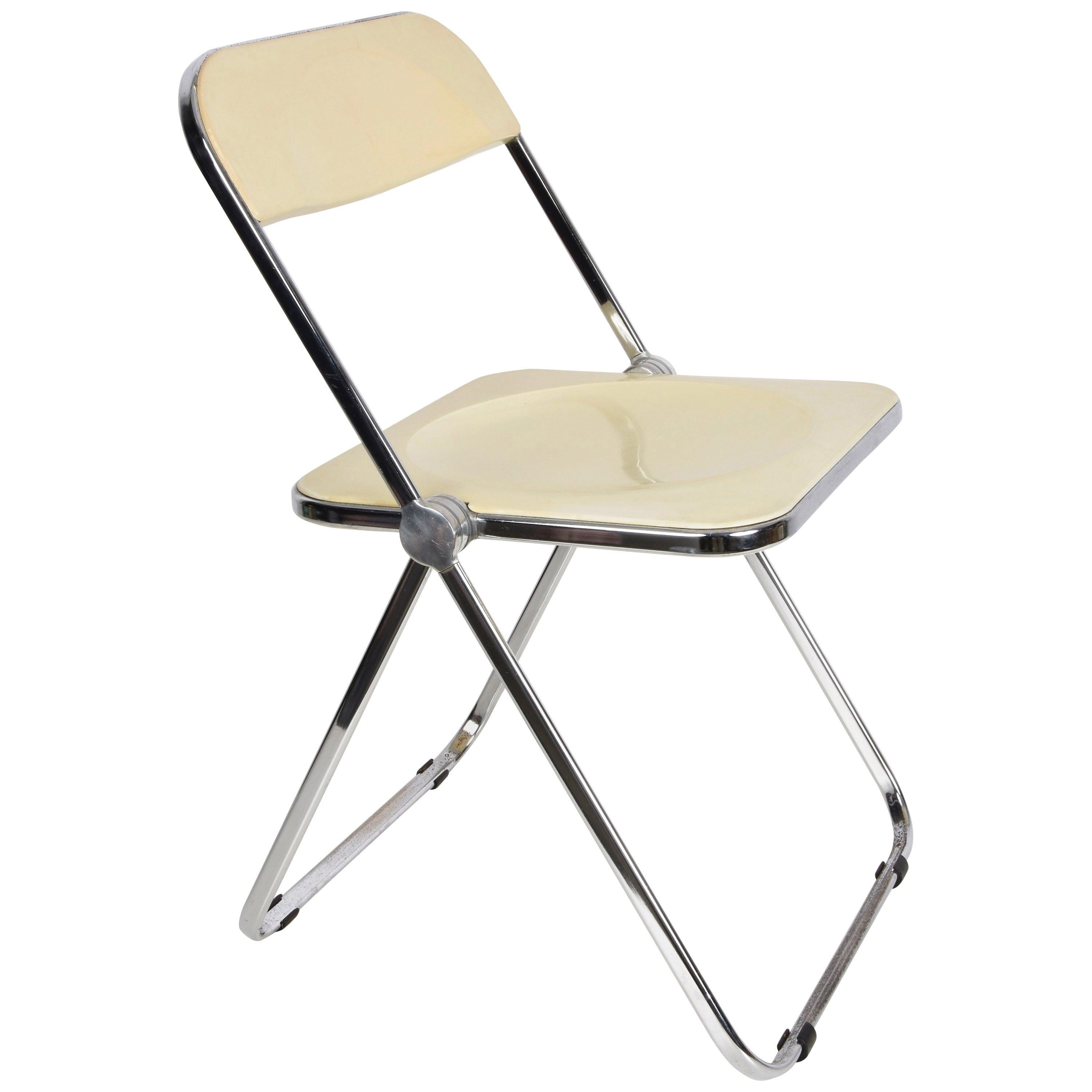 Giancarlo Piretti White "Plia" Italian Folding Chair for Castelli, 1970s