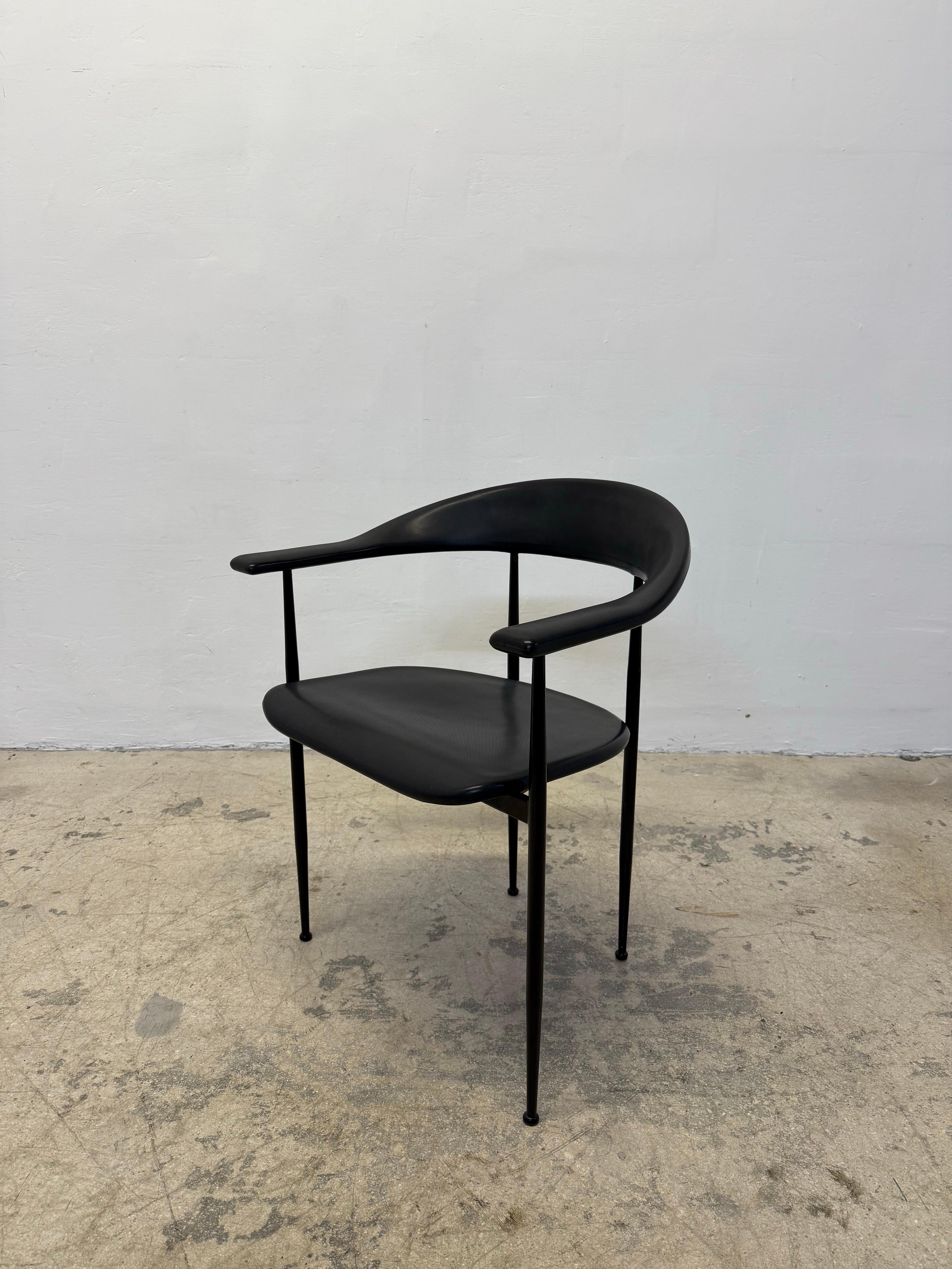 italien Chaises P40 de Giancarlo Vegni & Gianfranco Gualtierotti pour Fasem en vente