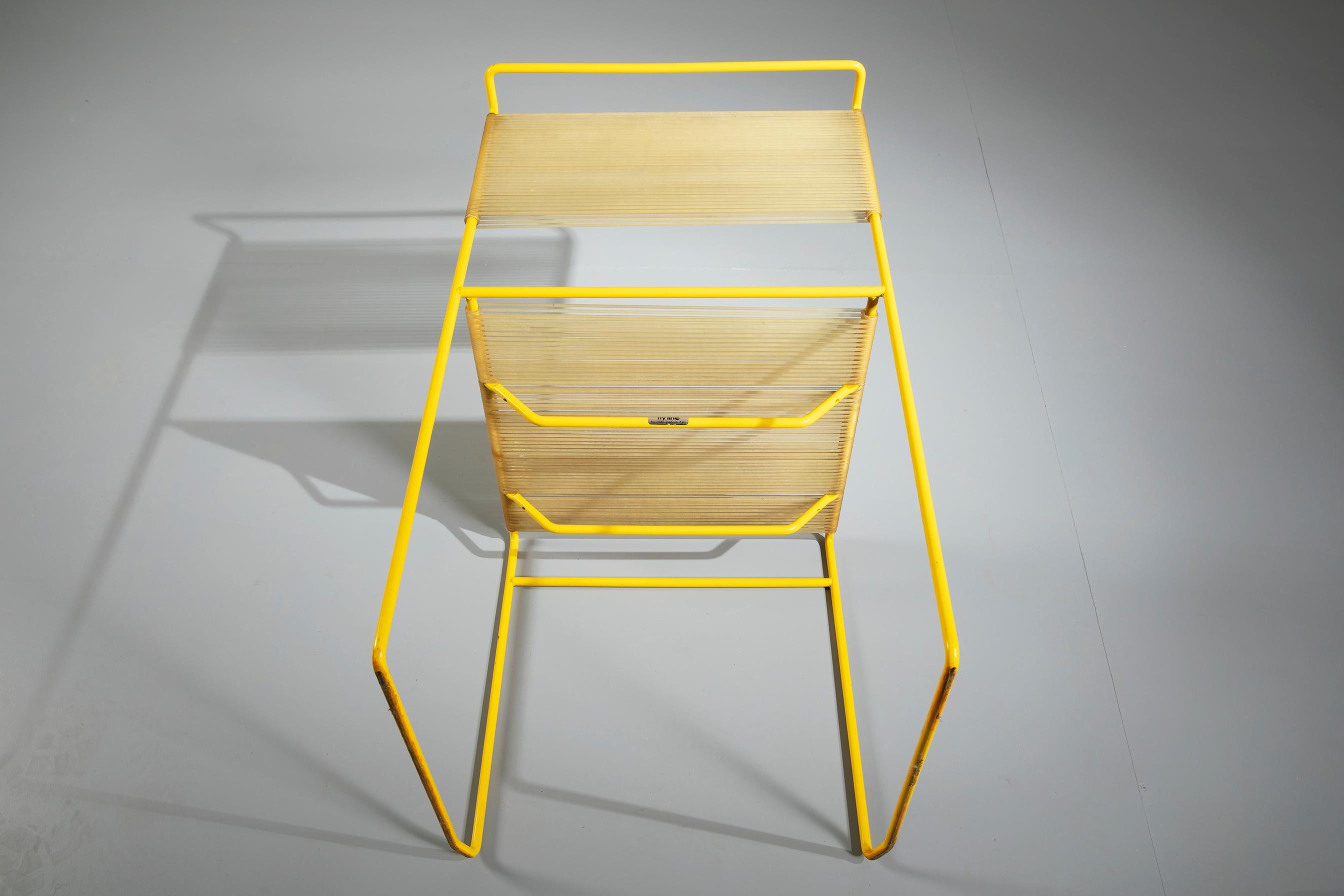 Ensemble de quatre chaises jaune « Spaghetti » de Giandomenico Belotti pour Fly Line, 1970 en vente 2