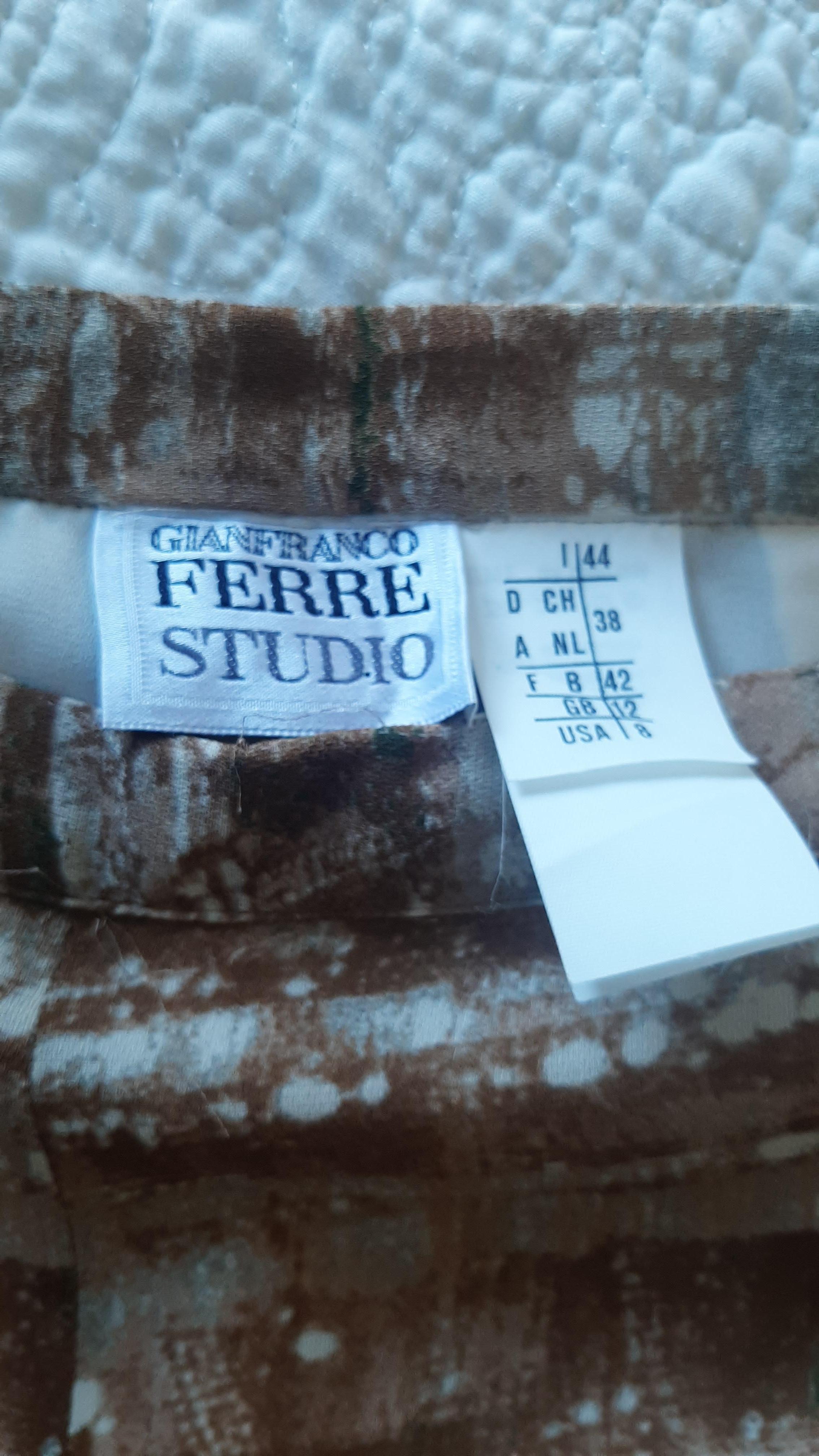 Gianfrance Ferre Studio Vintage Kleid mit Hose für Abend Tag oder Strand im Angebot 3