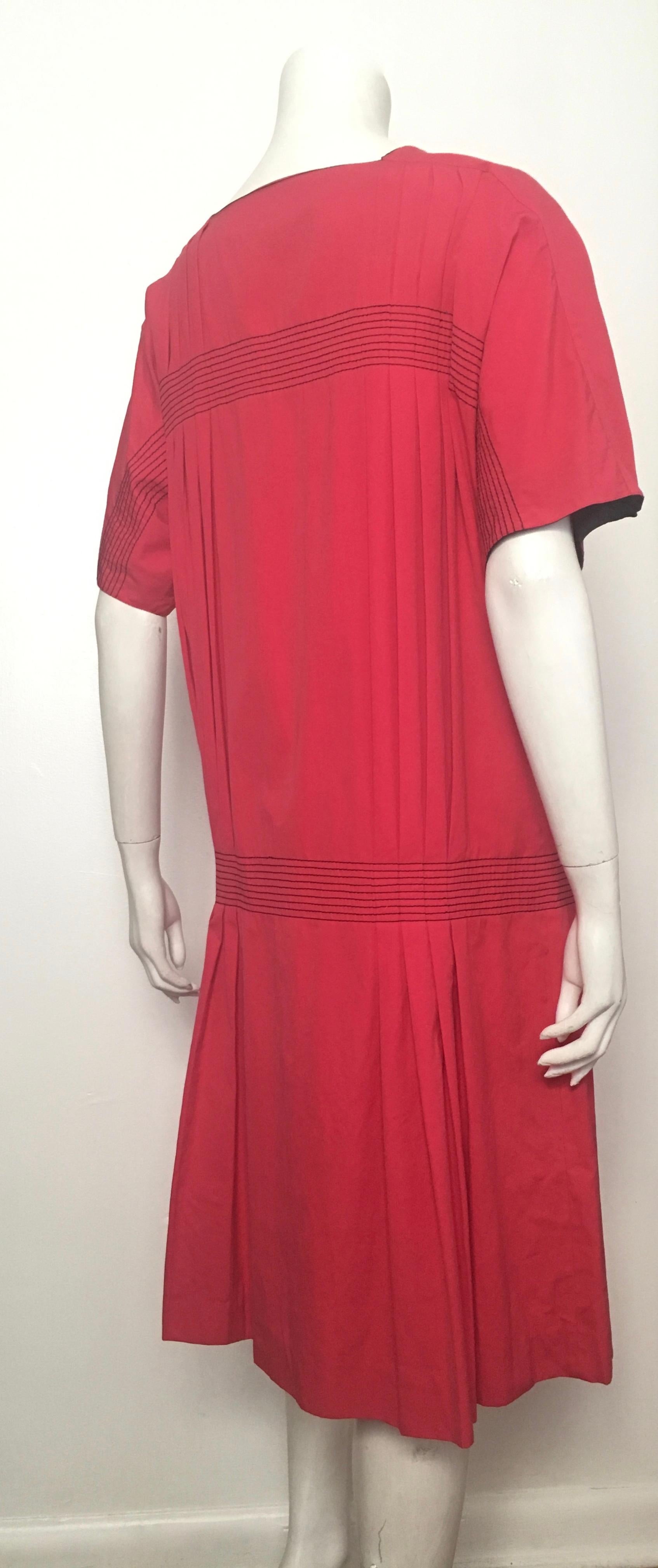 Gianfranco Ferre 1980s Cotton Loose Cut Dress Size 6 / 8. For Sale 7