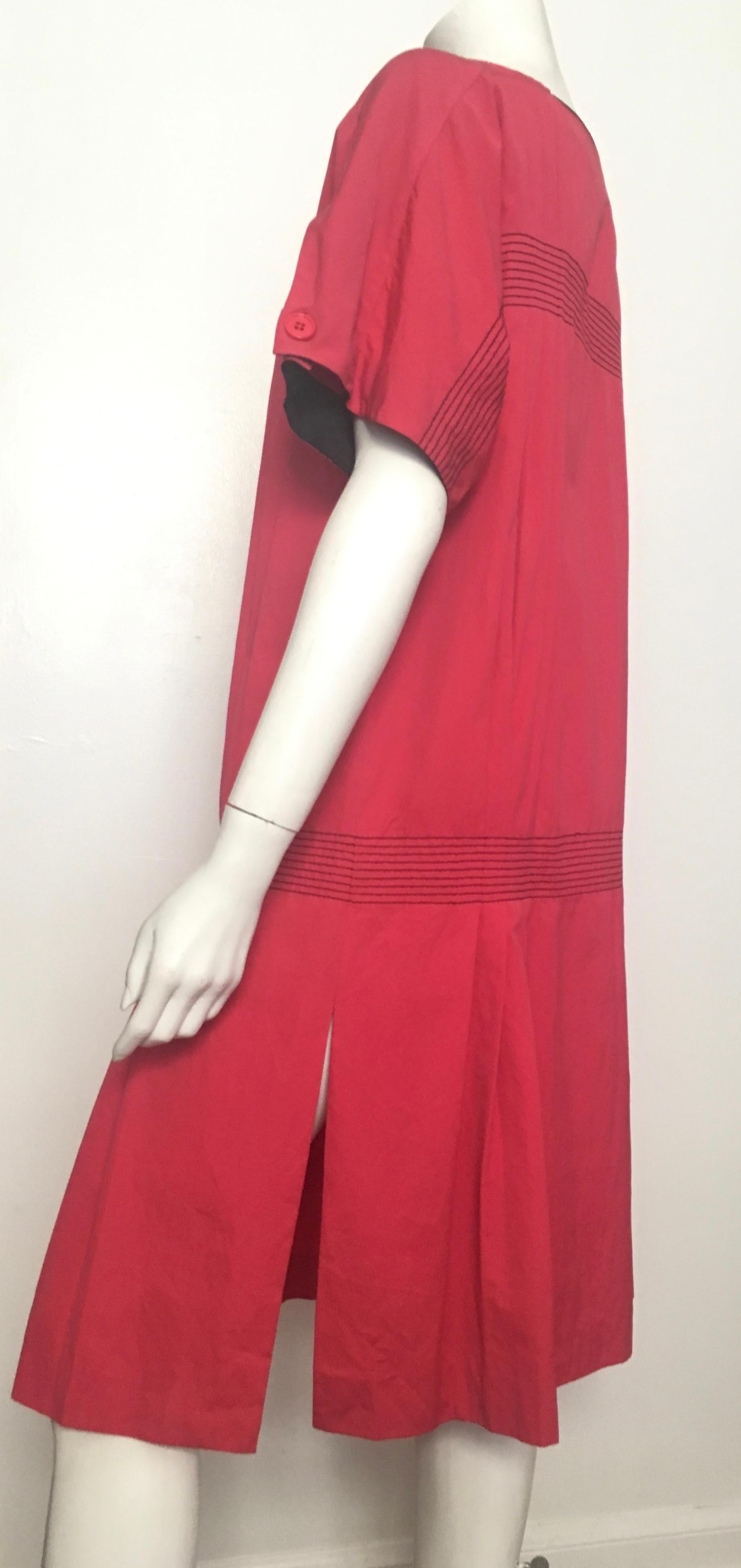 Gianfranco Ferre 1980s Cotton Loose Cut Dress Size 6 / 8. For Sale 8