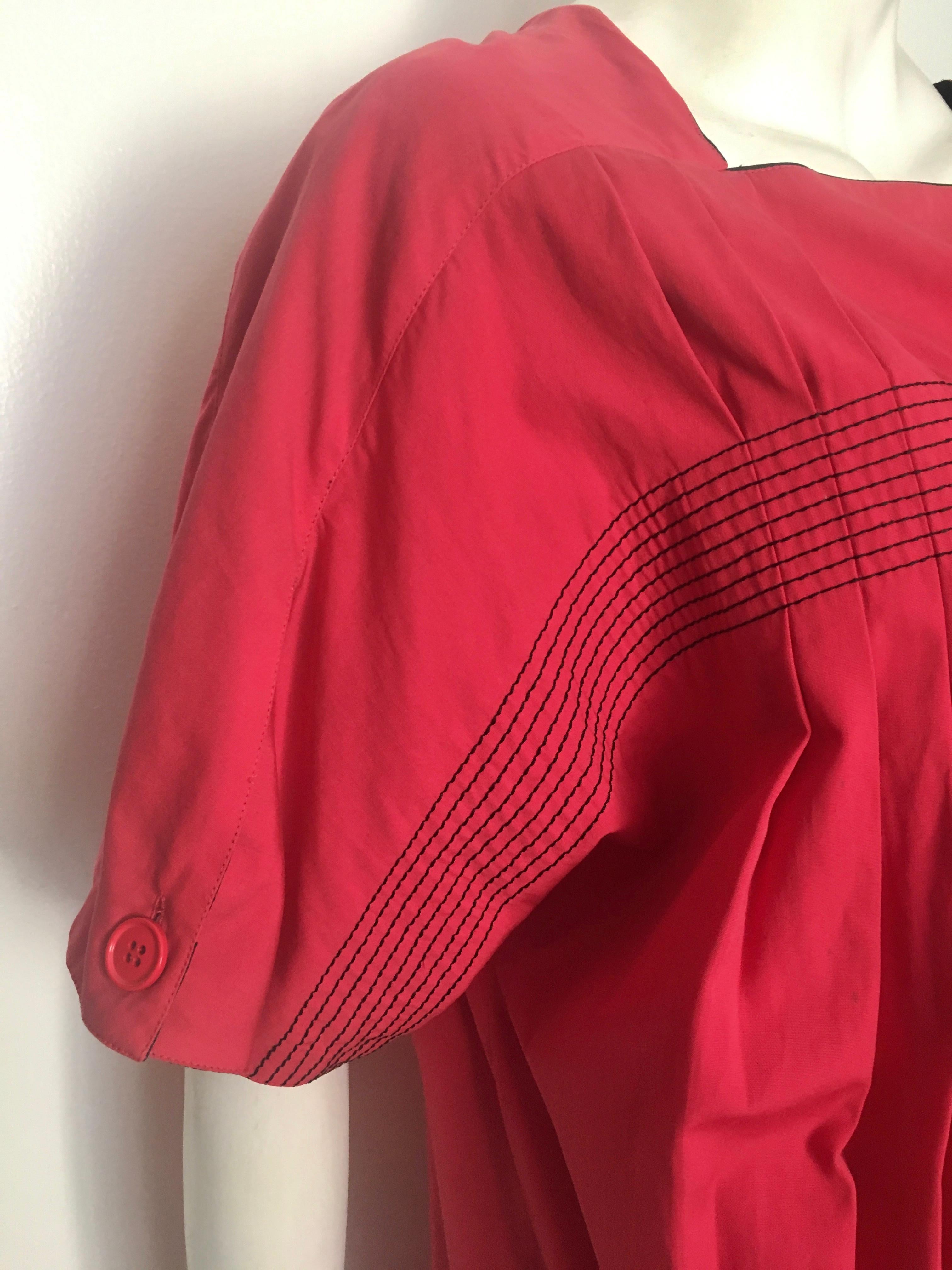 Red Gianfranco Ferre 1980s Cotton Loose Cut Dress Size 6 / 8. For Sale