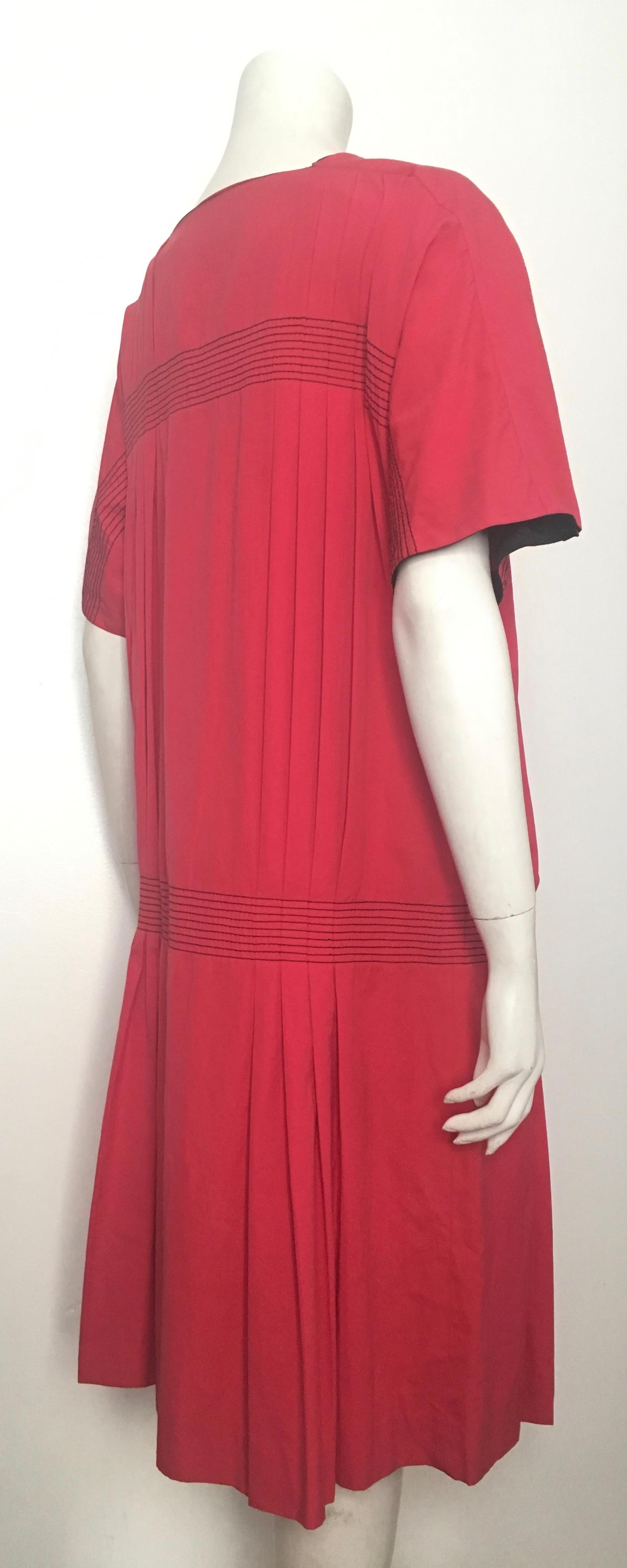 Gianfranco Ferre 1980s Cotton Loose Cut Dress Size 6 / 8. For Sale 1