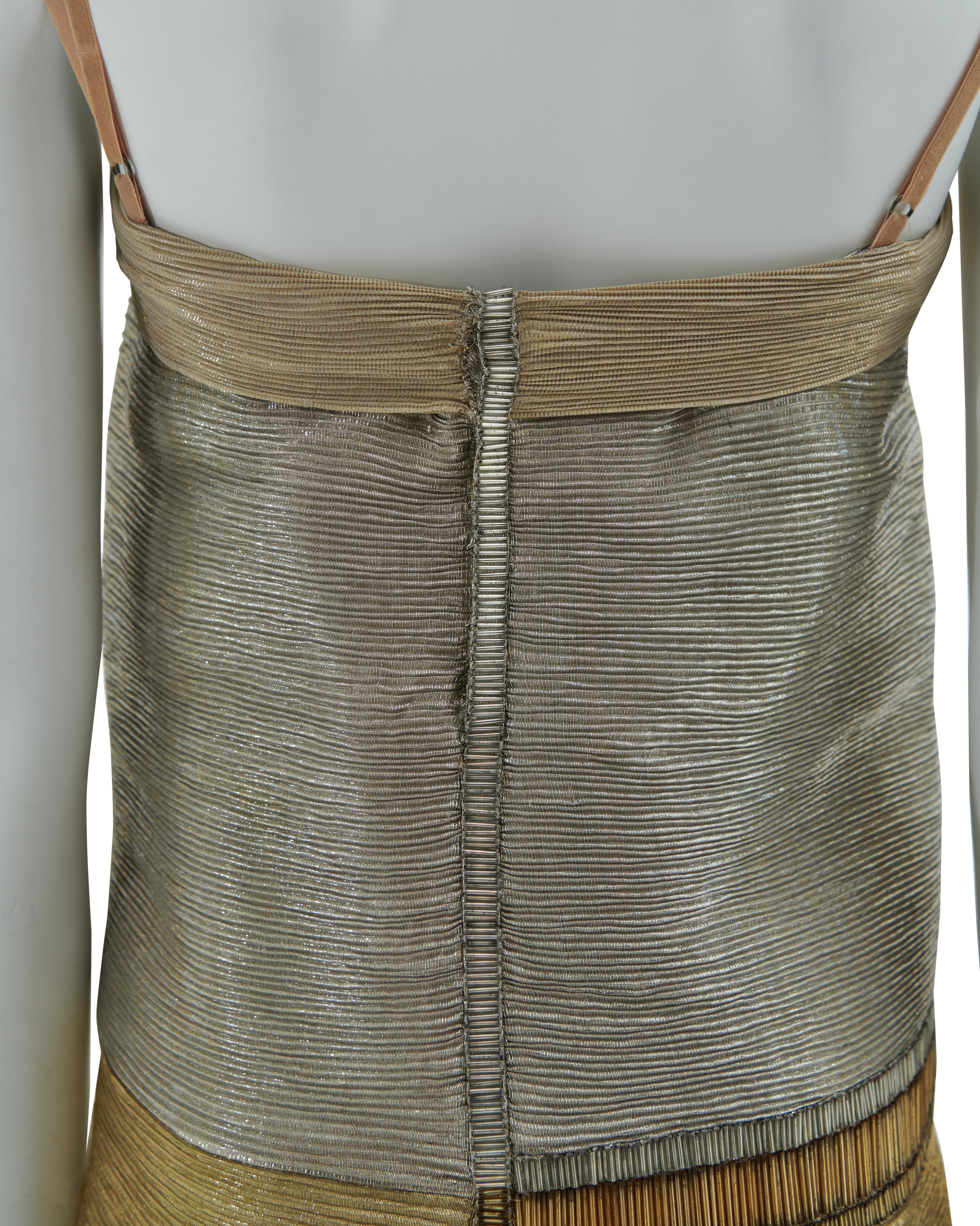 Gianfranco Ferrè 1990s Gold silk chiffon lurex cocktail dress with beaded work in vendita 4