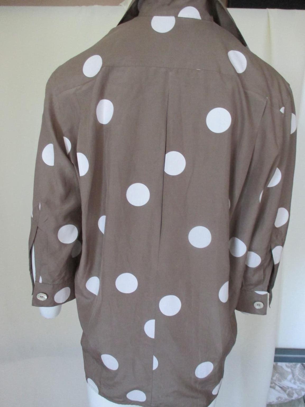 Gianfranco Ferre 80's Grand Polka Dot Silk Blouse/Jacket In Good Condition For Sale In Amsterdam, NL