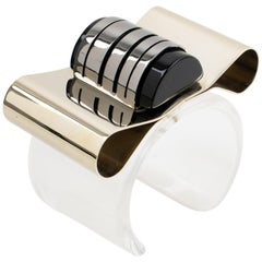Gianfranco Ferre Art Deco inspiriertes Manschettenarmband aus Acryl und Metall aus Metall