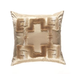 Gianfranco Ferré Athena Positive Pillow in Beige Orylag Fur