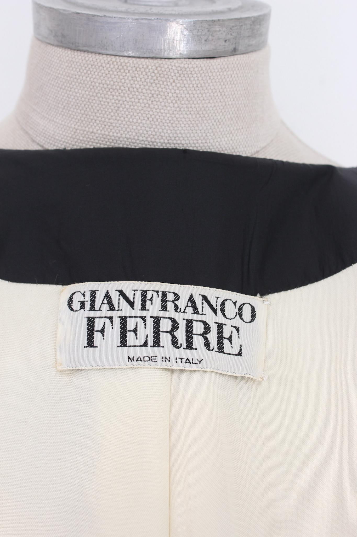 Gianfranco Ferre Beige Wool Oversize Vintage Coat 80s 4
