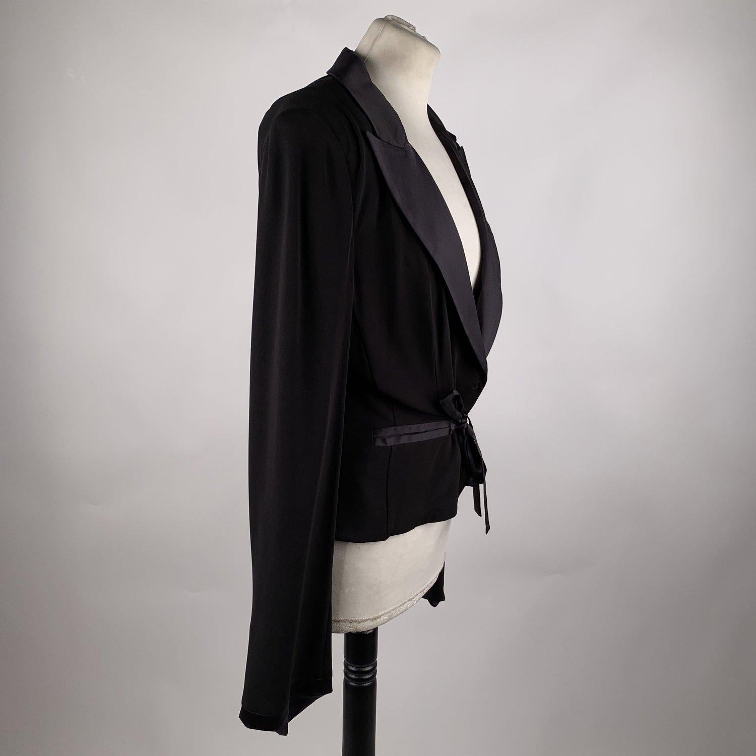 Gianfranco Ferré Black Blazer Jacket with Silk Trim Size 44 In Excellent Condition In Rome, Rome