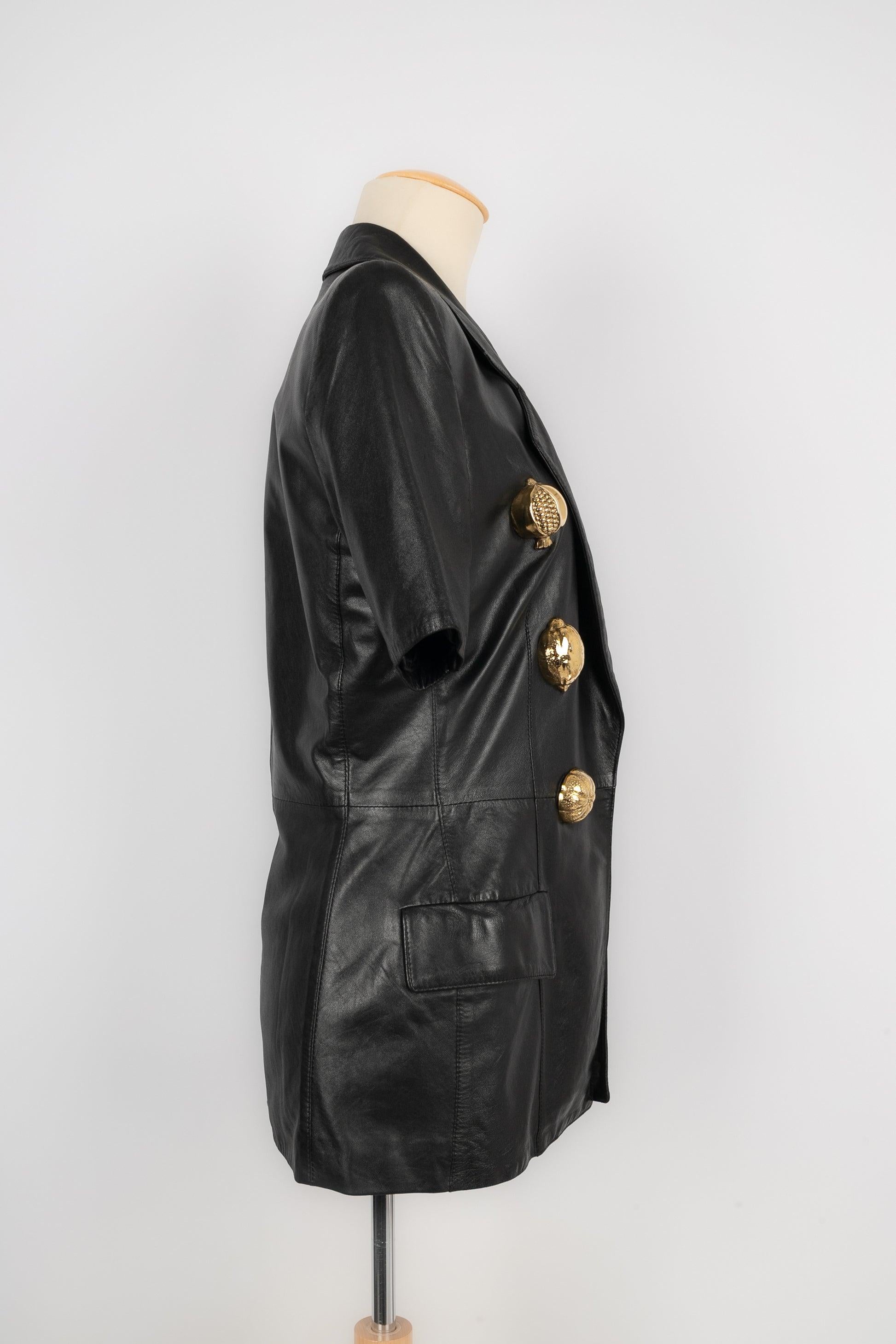 Women's Gianfranco Ferre  Black Leather Short-Sleeve Jacket For Sale