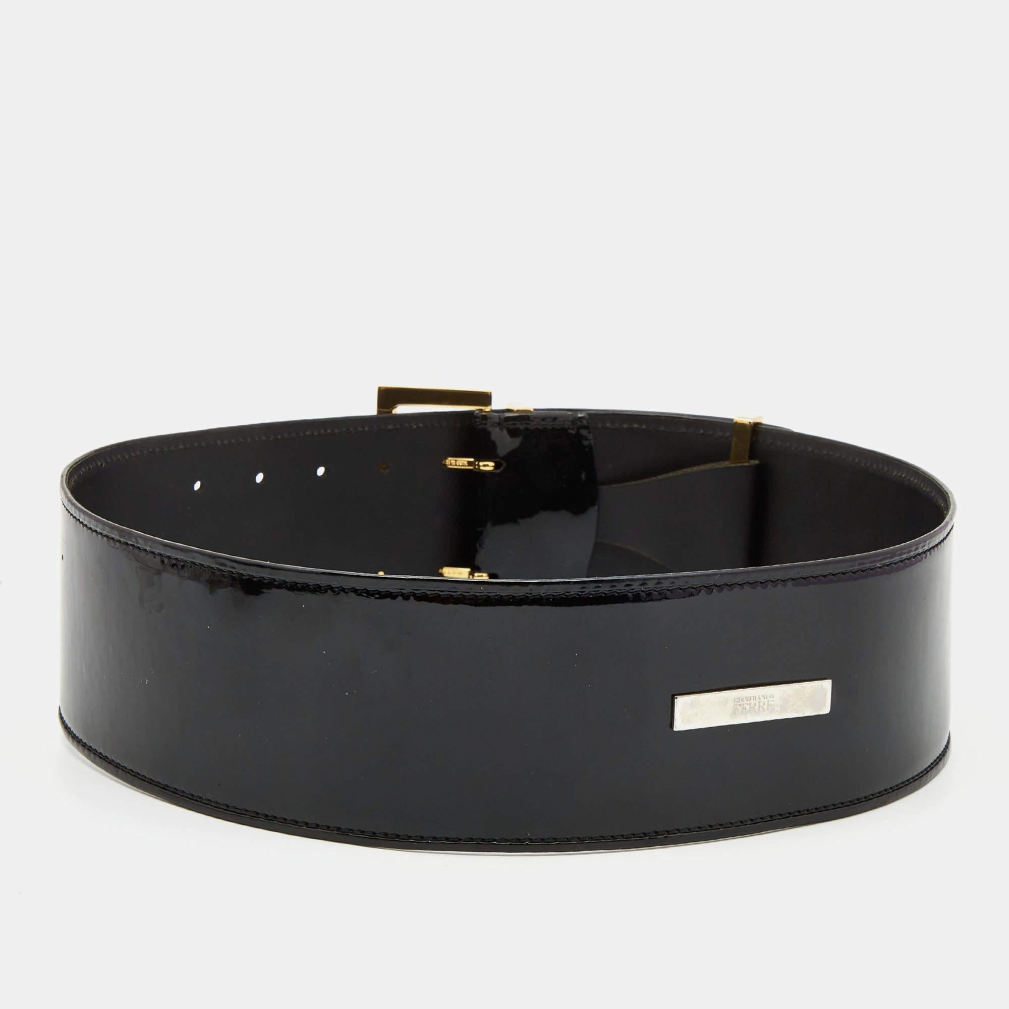 Gianfranco Ferre Black Patent Leather Buckle Wide Belt 95CM In Good Condition For Sale In Dubai, Al Qouz 2