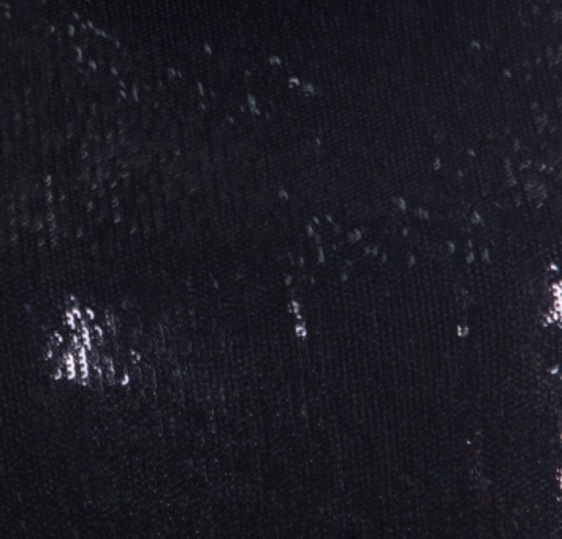 Gianfranco Ferre Schwarzes Kleid aus Wolle mit Paillettenverzierung M im Angebot 2