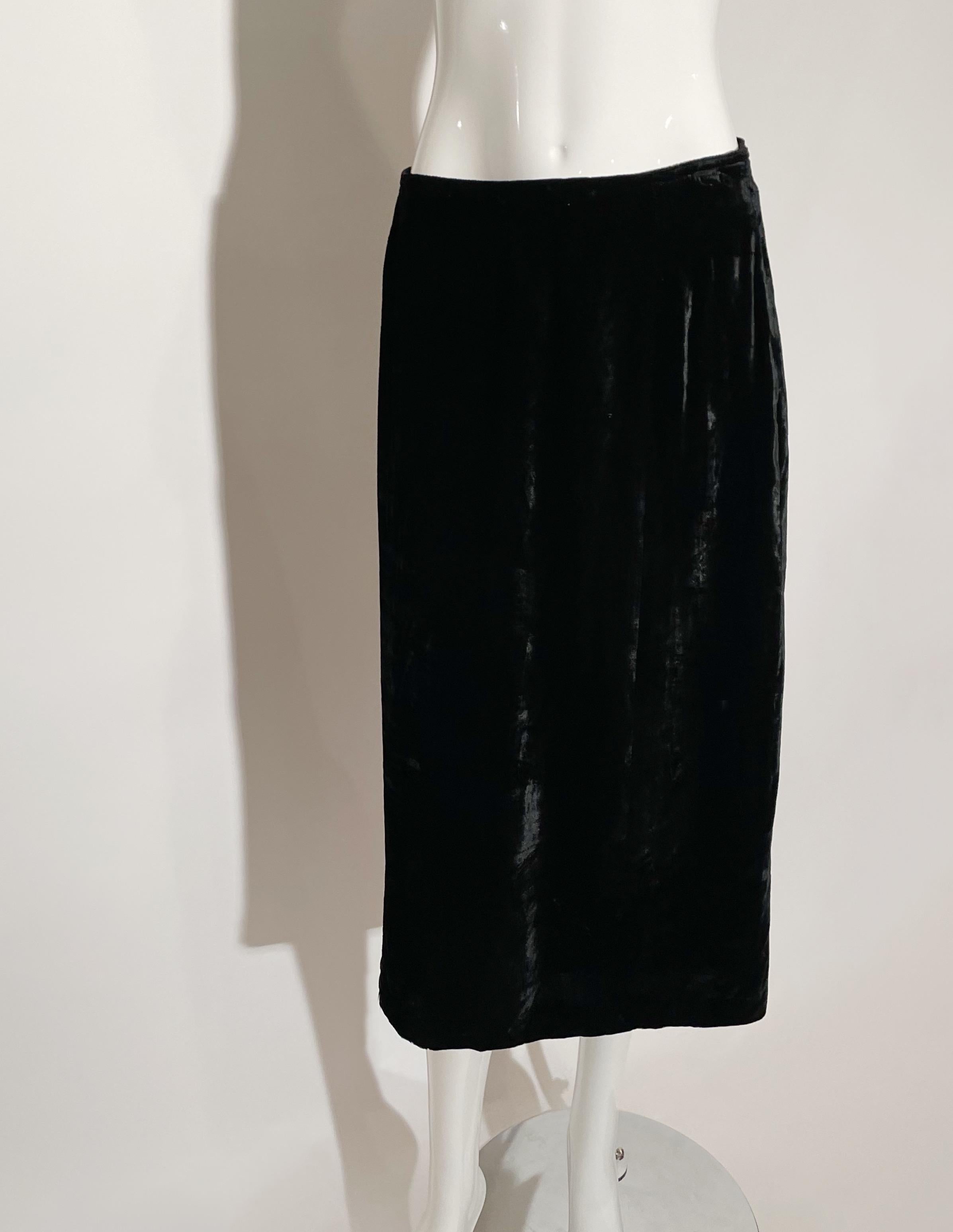 Gianfranco Ferre Black Velvet Midi Skirt  For Sale 2