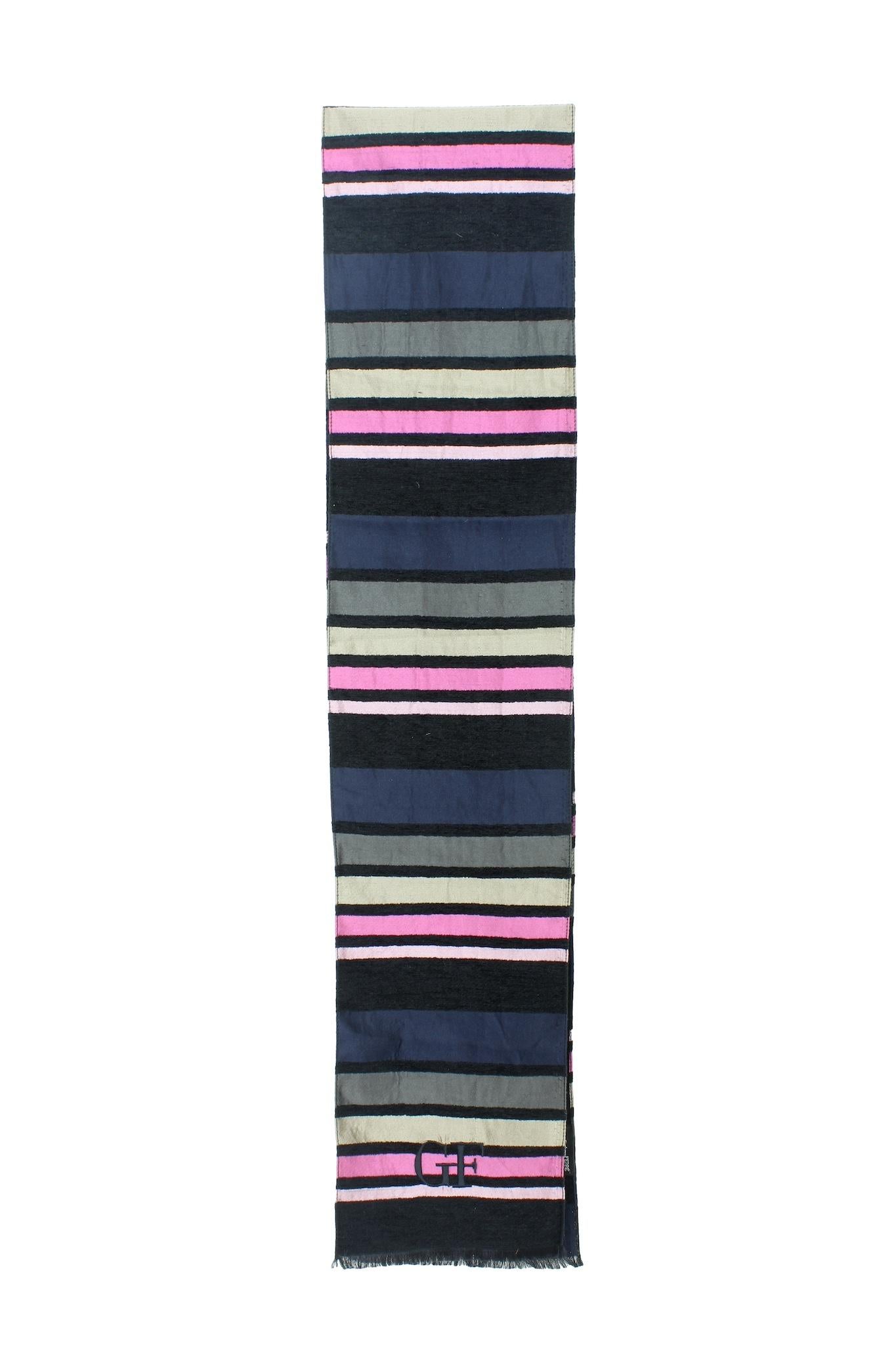 Gianfranco Ferrè women's scarf 2000s. Stole with striped pattern, black, pink and blue, 82% wool, 18% silk fabric. Made in italy.

Measures: 190 x 19 cm