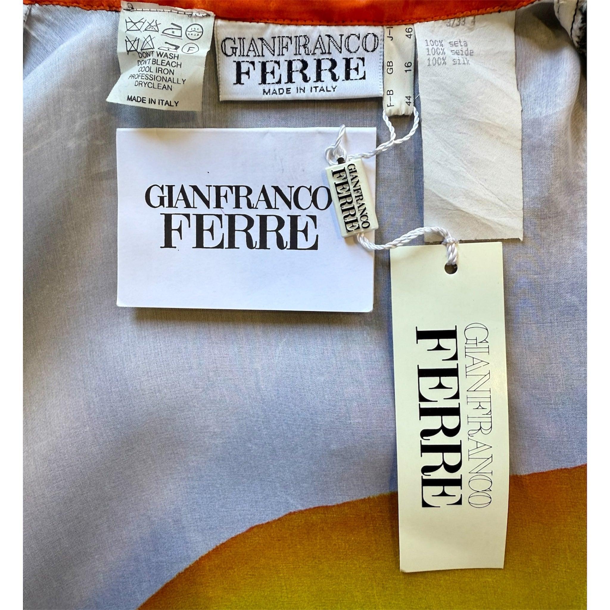 Gianfranco Ferre Bold Abstract Print Overblouse Shirt, 1990s In Excellent Condition For Sale In Los Angeles, CA