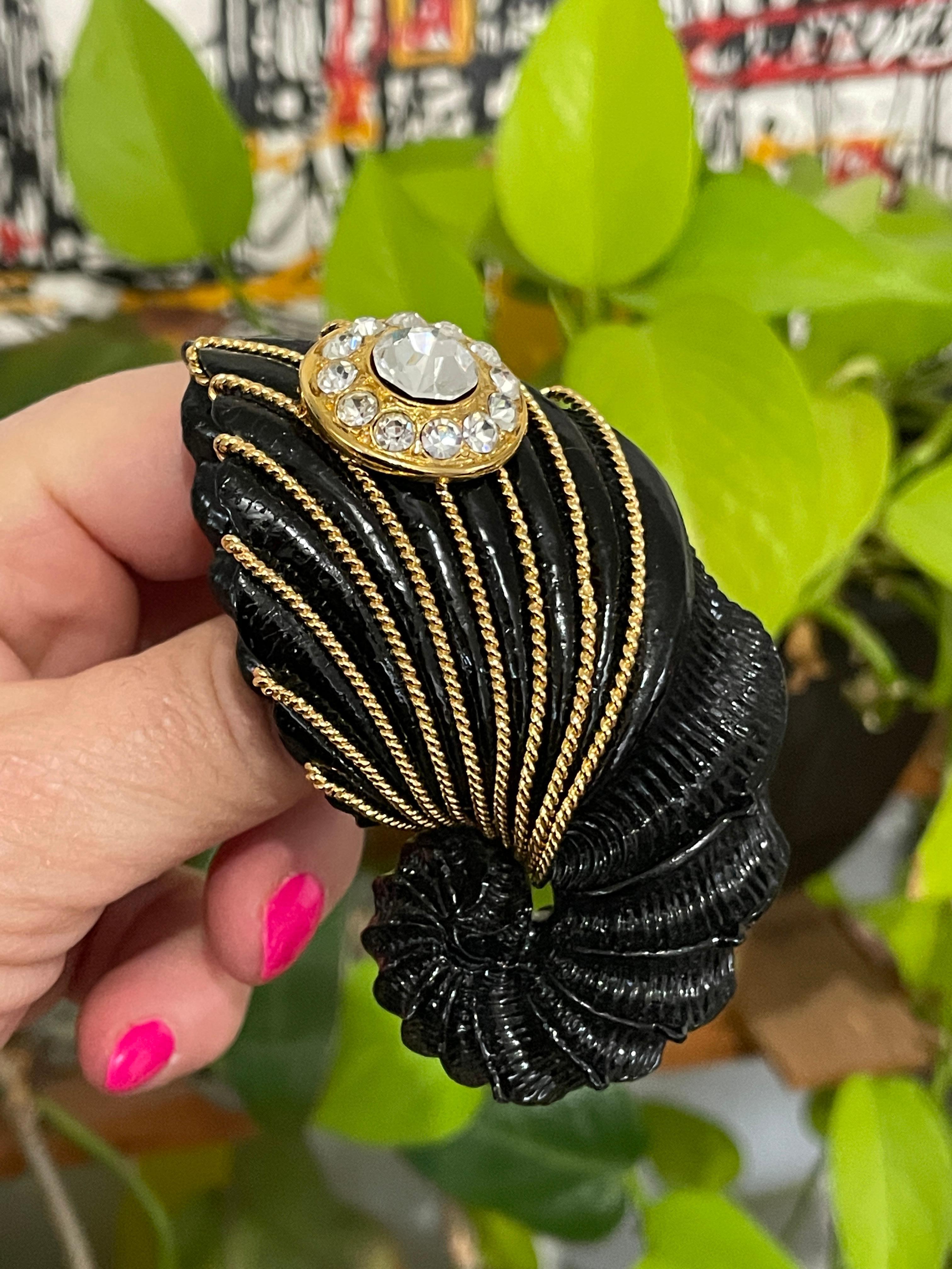 Gianfranco FERRE Brooch Black Shell Crystal New, Never worn Pin 1980s For Sale 2