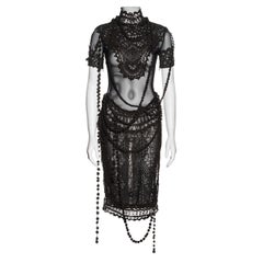 Vestido de noche de crochet de rafia marrón Gianfranco Ferré, ss 2002