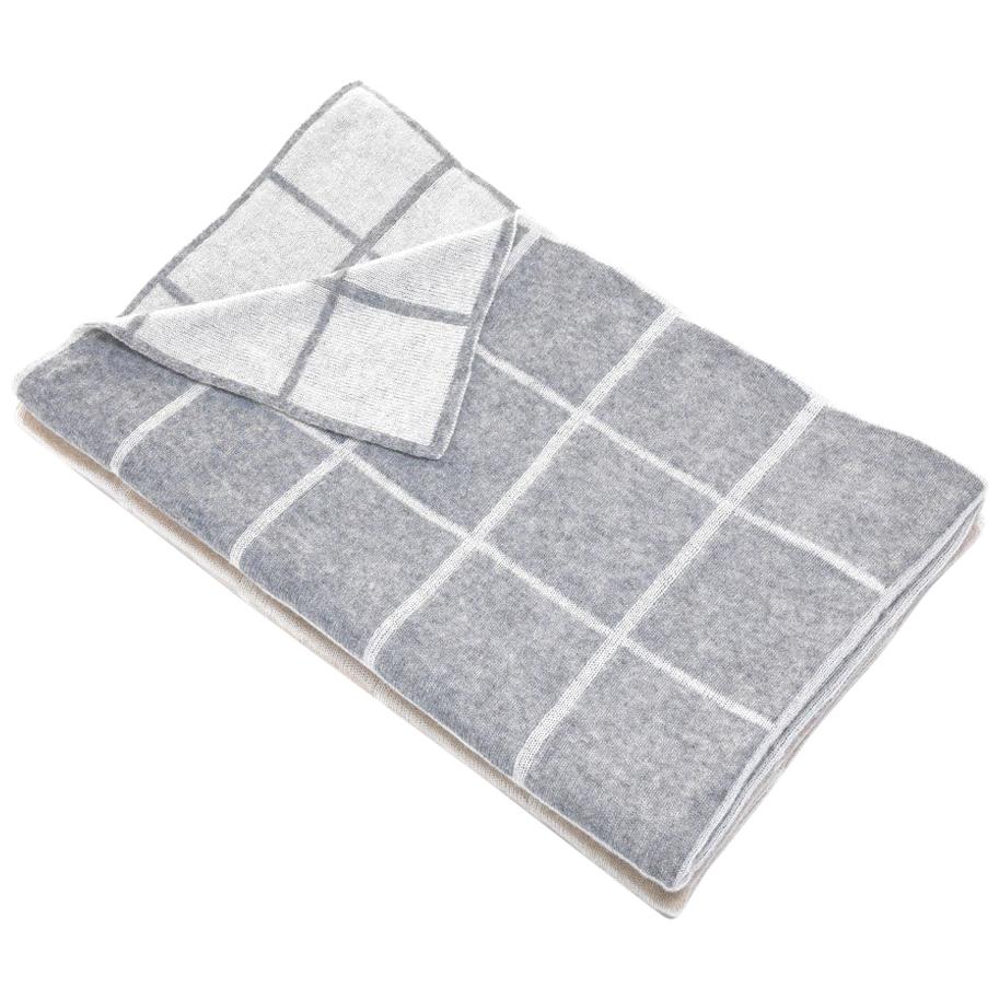 Gianfranco Ferré Buster Throw in Grey Cashmere For Sale