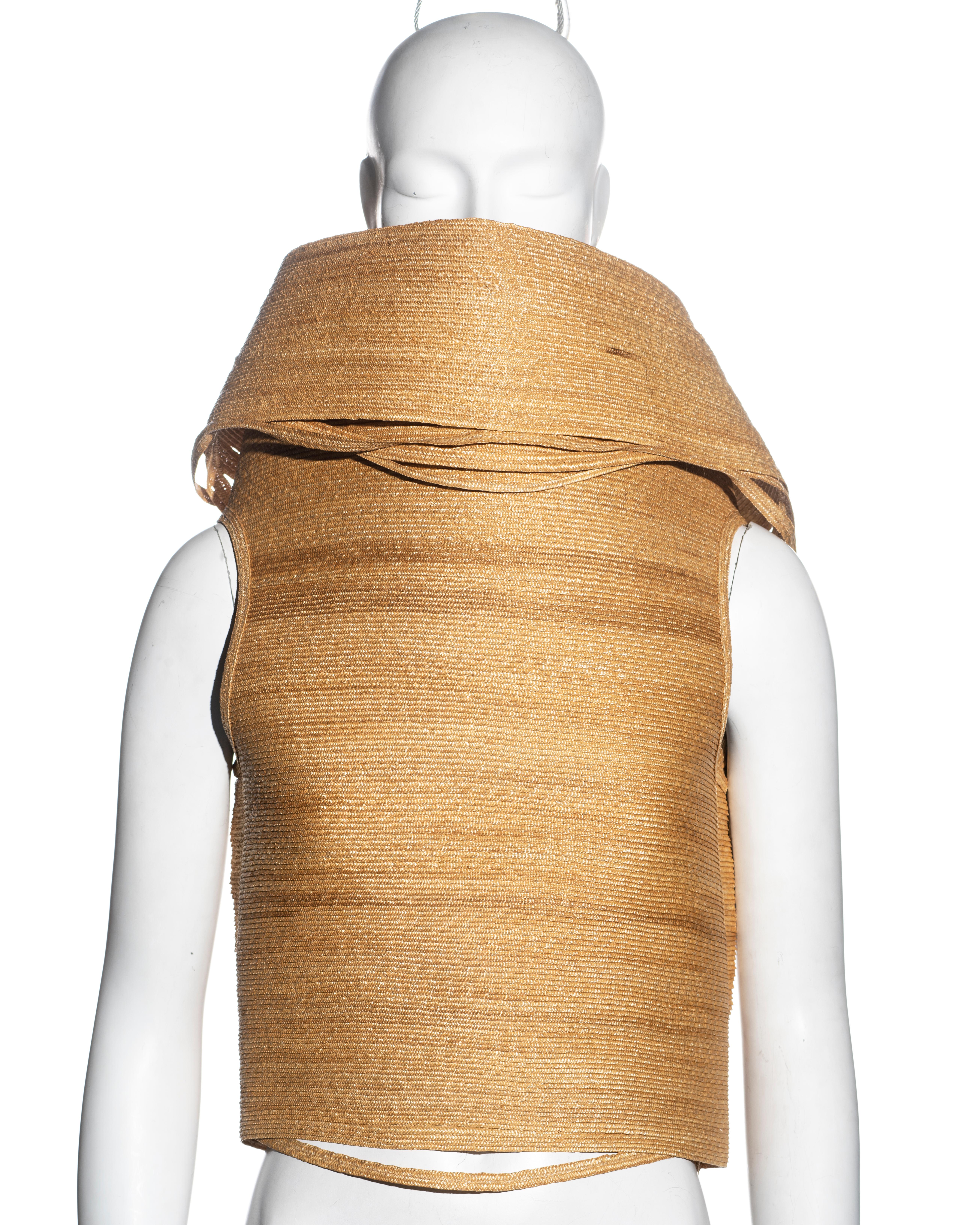 Women's Gianfranco Ferre circular-cut straw sleeveless jacket, ss 2000 For Sale
