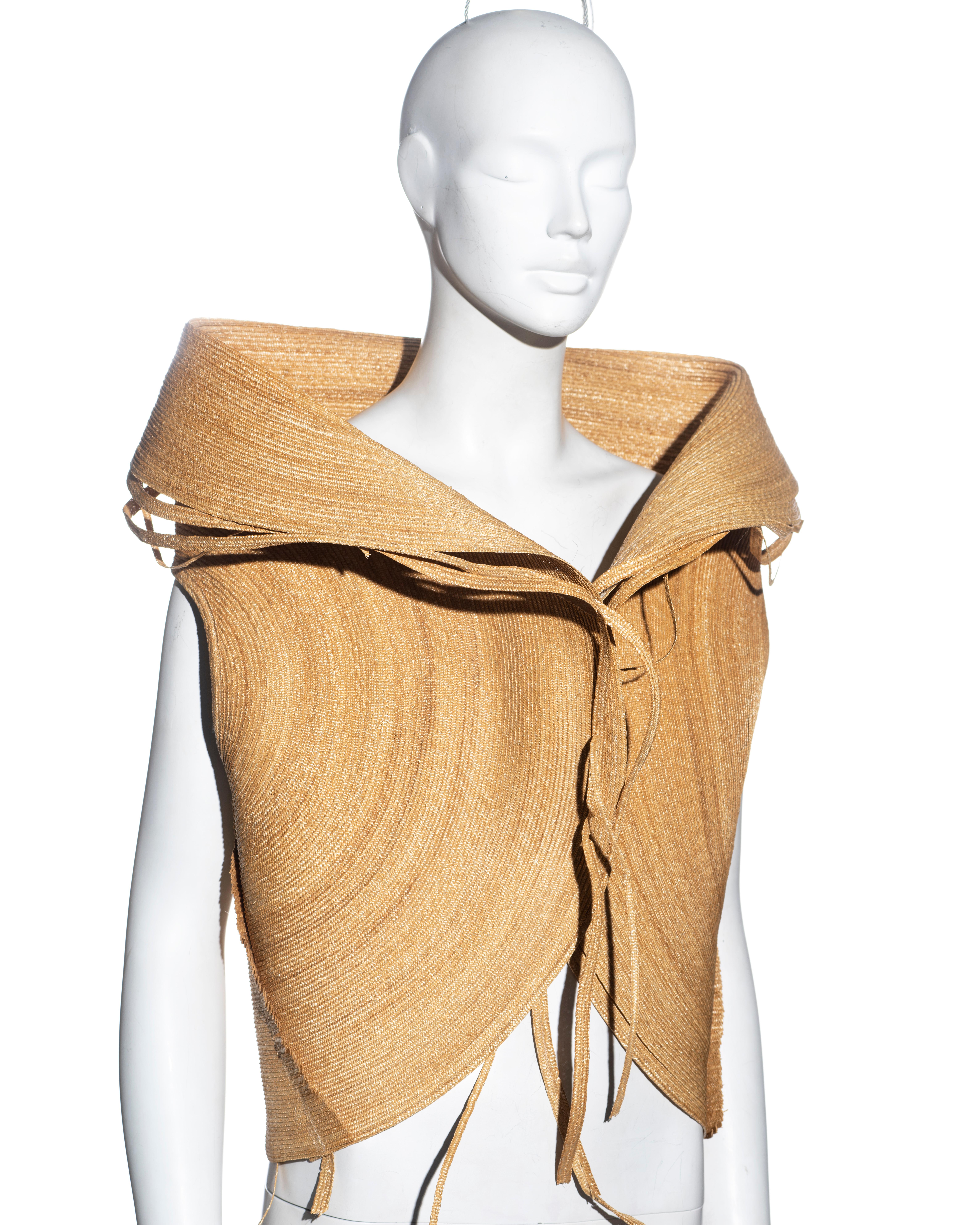 Gianfranco Ferre circular-cut straw sleeveless jacket, ss 2000 For Sale 2