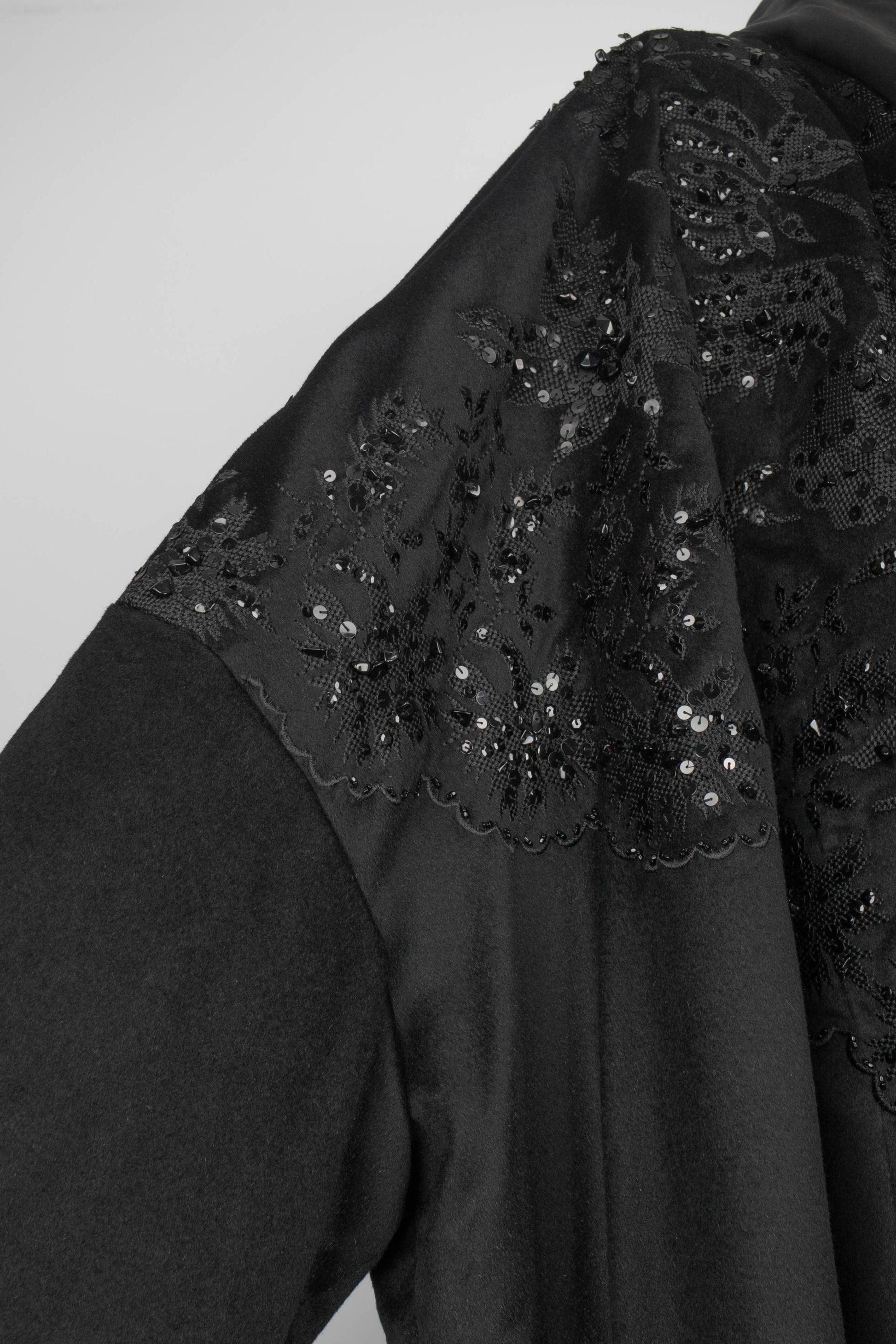 Cappotto di Gianfranco Ferré con motivi, perle e paillettes in vendita 1