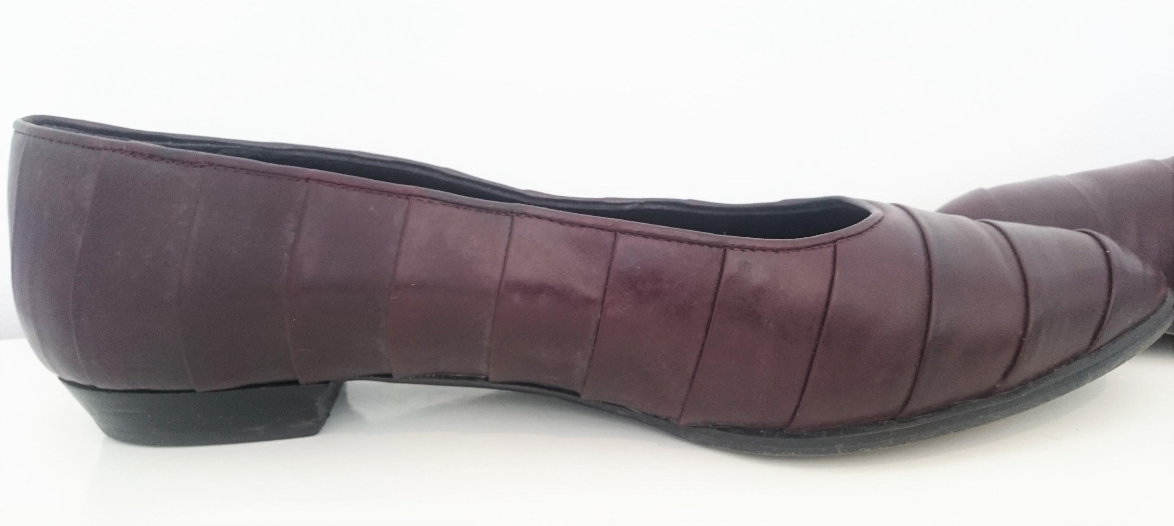 Gianfranco Ferré Dark Brown Leather Ballet Flats. Size 39.5 For Sale 1